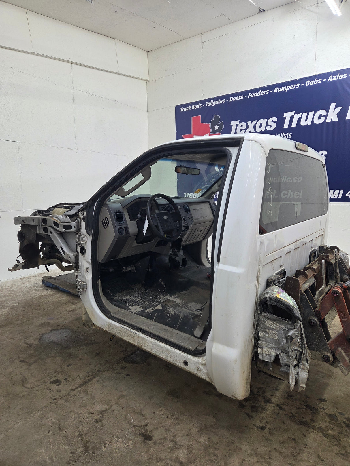 2008-2010 Ford Super Duty F250 F350 F450 F550 Regular Cab 2 door