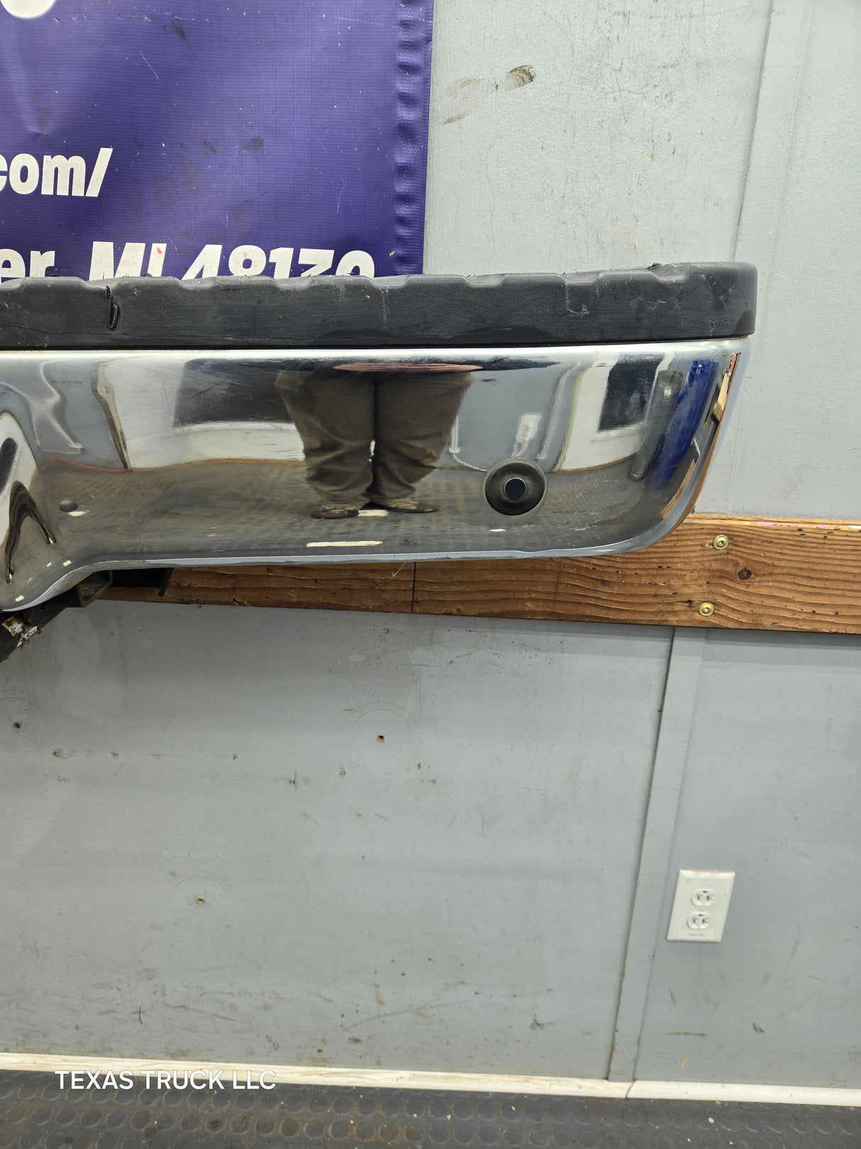2009-2014 Ford F150 Chrome Rear Bumper