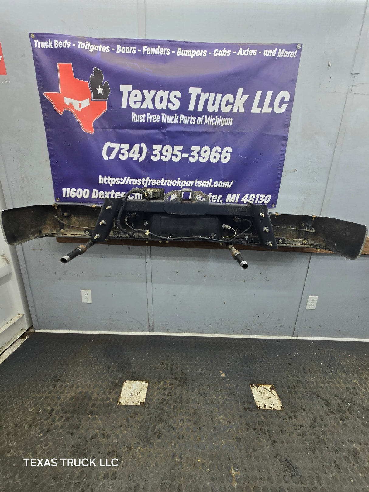 2009-2014 Ford F150 Chrome Rear Bumper