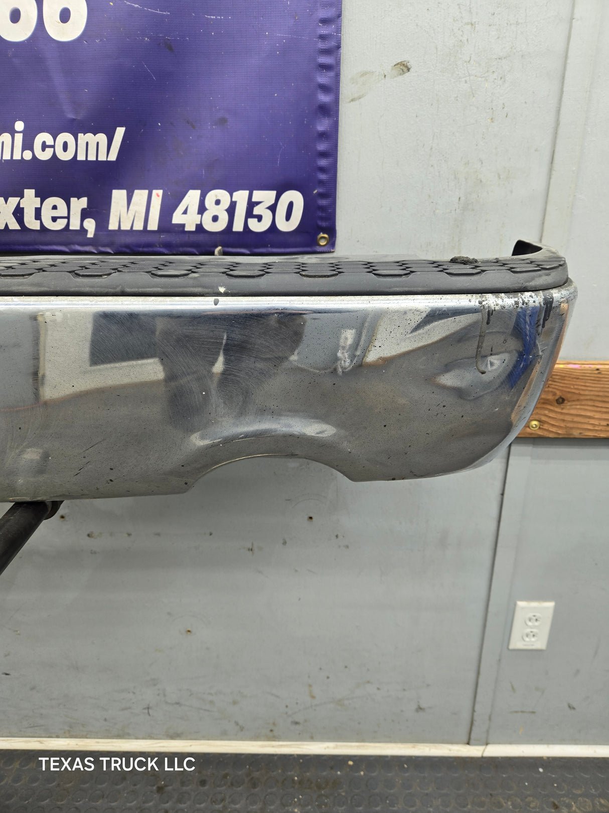 2009-2018 Dodge Ram 1500 2500 3500 4th Gen Rear Bumper & Hitch