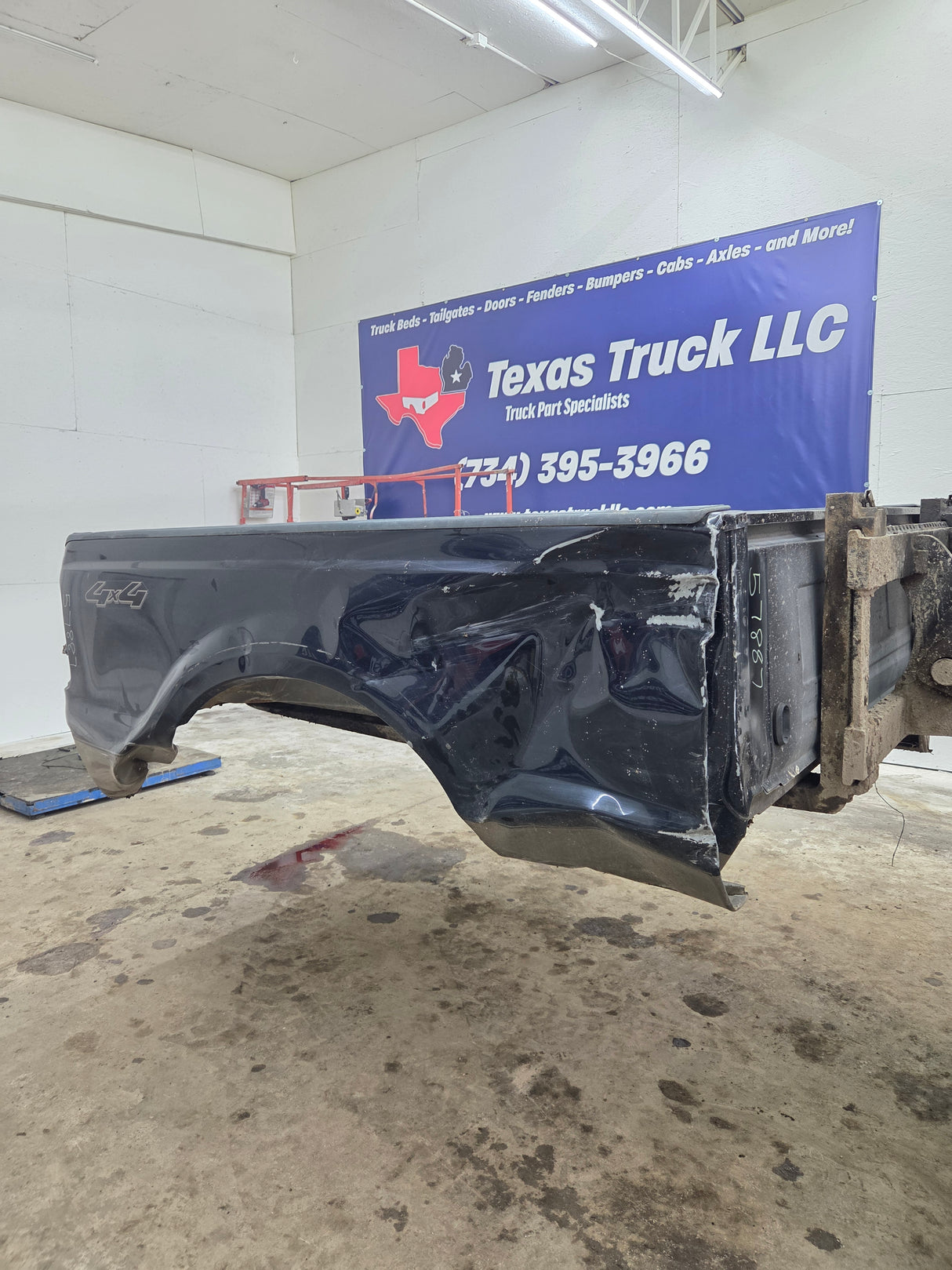 1999-2010 Ford Super Duty F250 F350 6' 9" Short Truck Bed