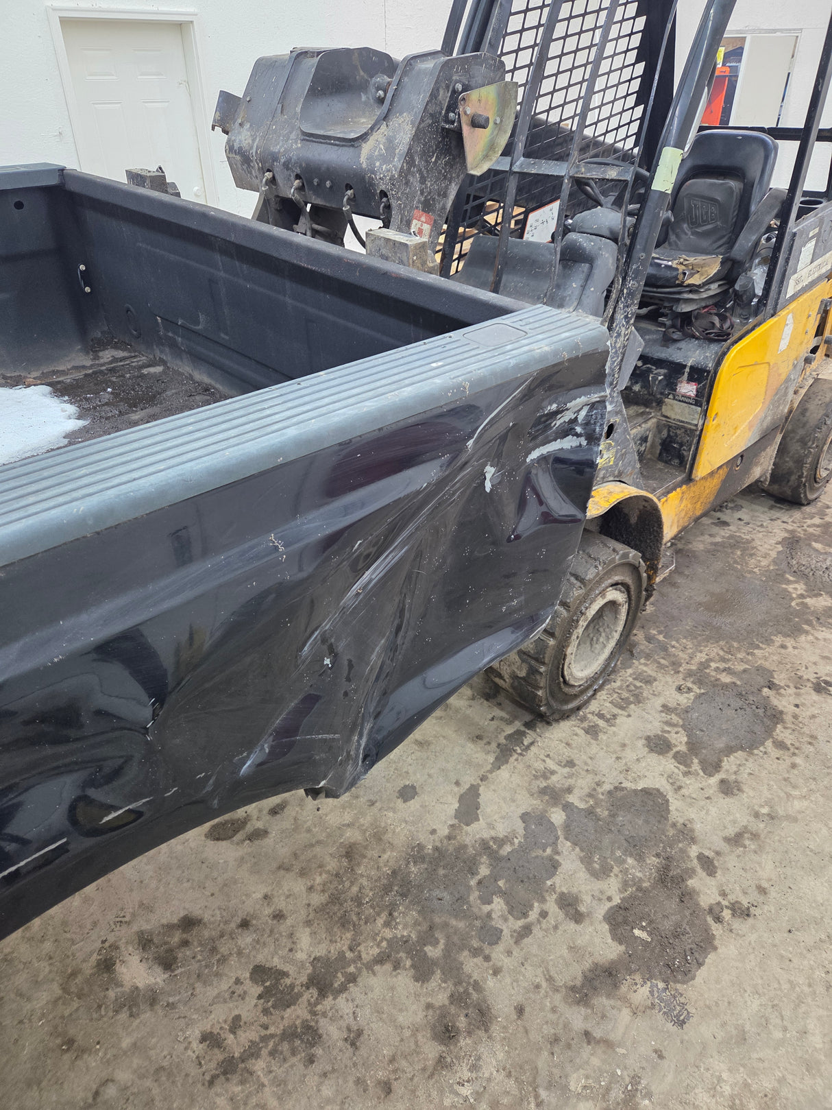 1999-2010 Ford Super Duty F250 F350 6' 9" Short Truck Bed