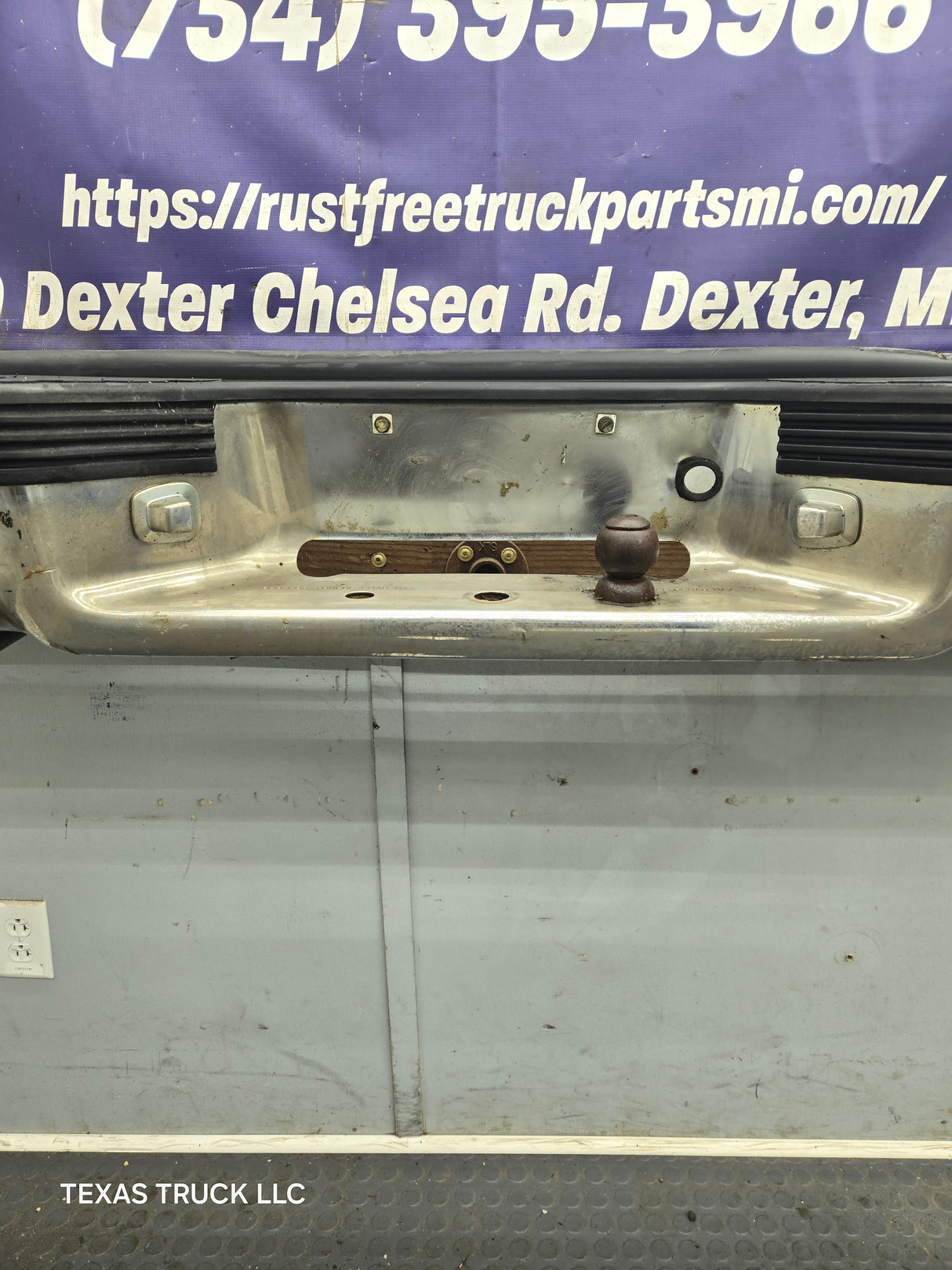 1988-1998 Chevrolet / GMC 1500 2500 3500 Rear Bumper