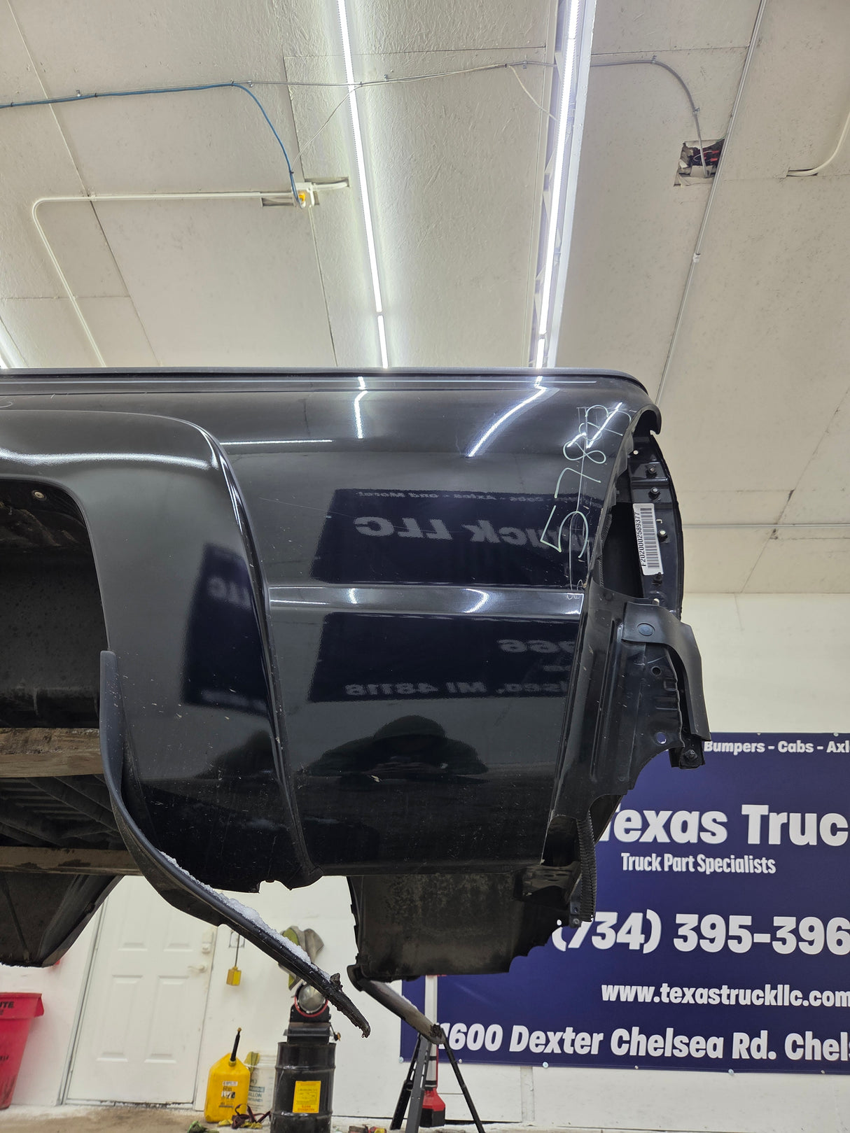 2005-2015 Toyota Tacoma 6' Long Truck Bed With Fender Flare