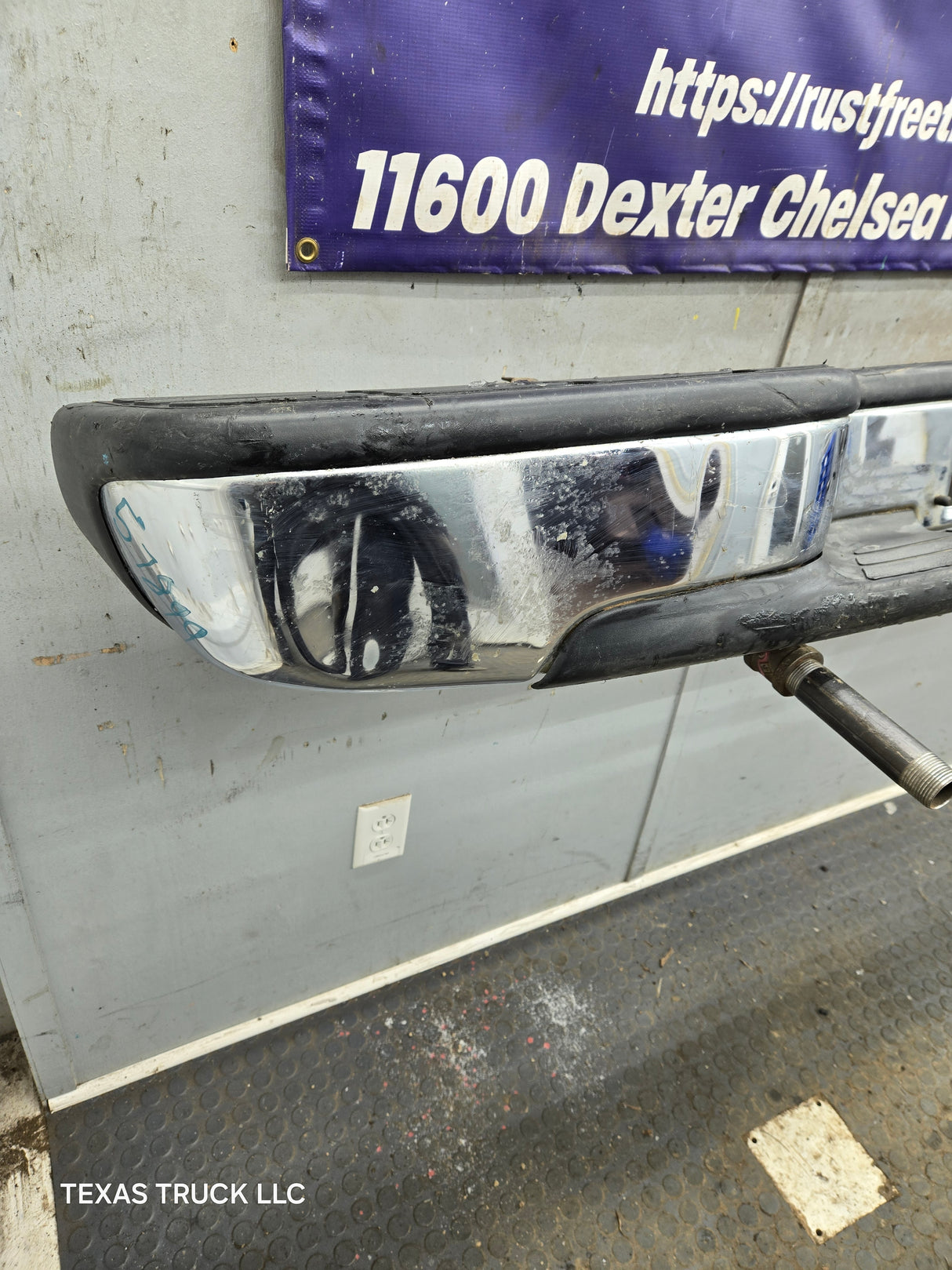 1999-2007 Chevrolet Silverado / GMC Sierra 1500 Rear Bumper