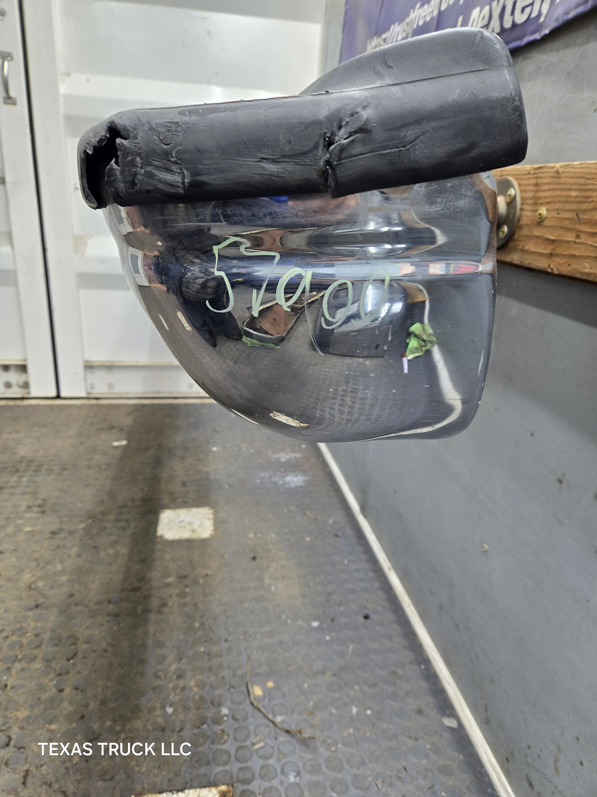 1999-2007 Ford Super Duty F250 F350 F450 F550 Rear Bumper