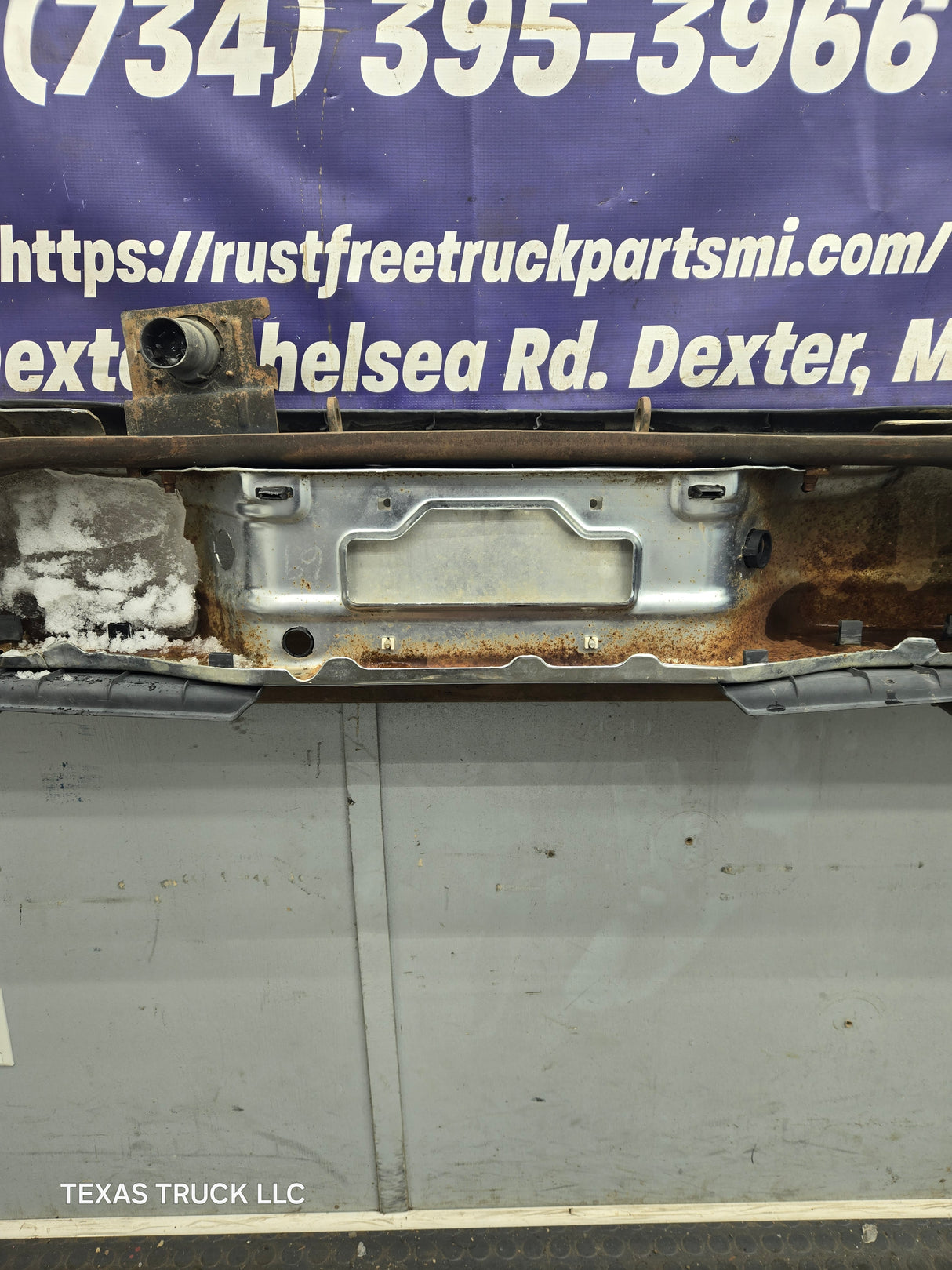 1999-2007 Ford Super Duty F250 F350 F450 F550 Rear Bumper