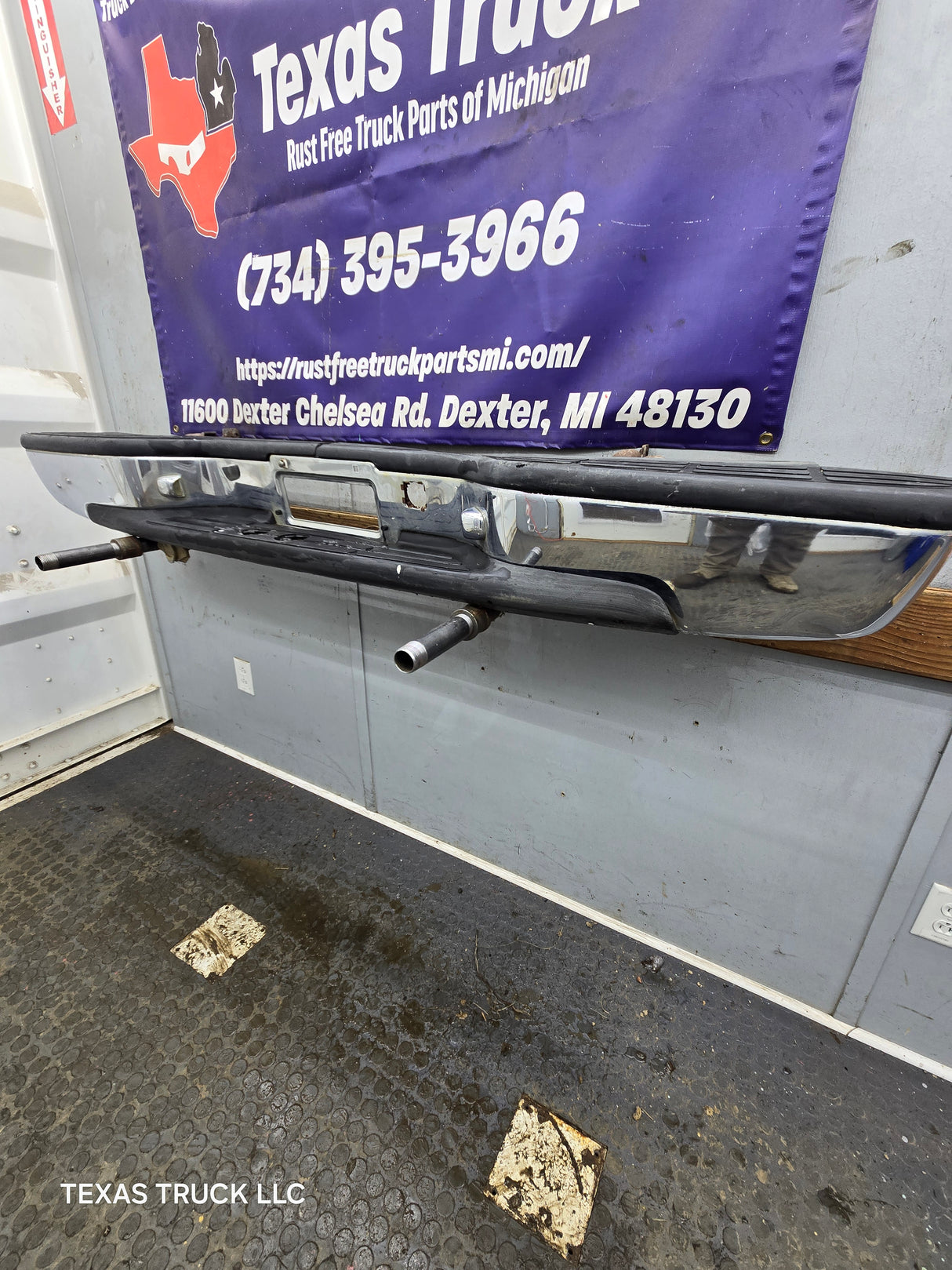 1999-2007 Chevrolet Silverado / GMC Sierra 1500 Rear Bumper