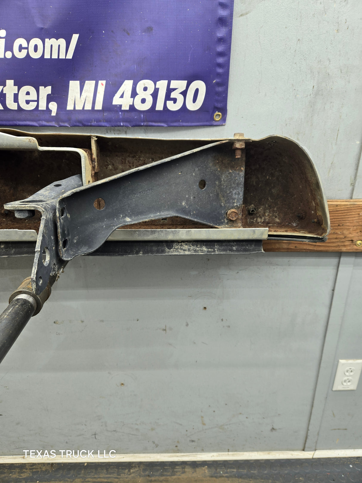 1988-1998 Chevrolet / GMC 1500 2500 3500 Rear Bumper