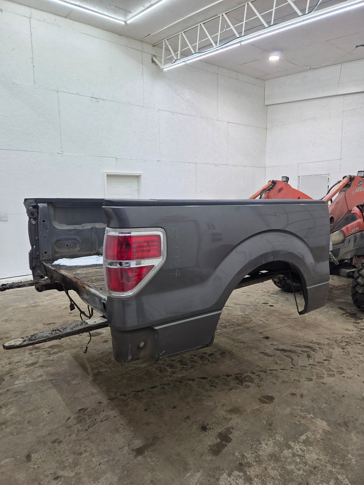 2009-2014 Ford F150 5' 6" Short Truck Bed
