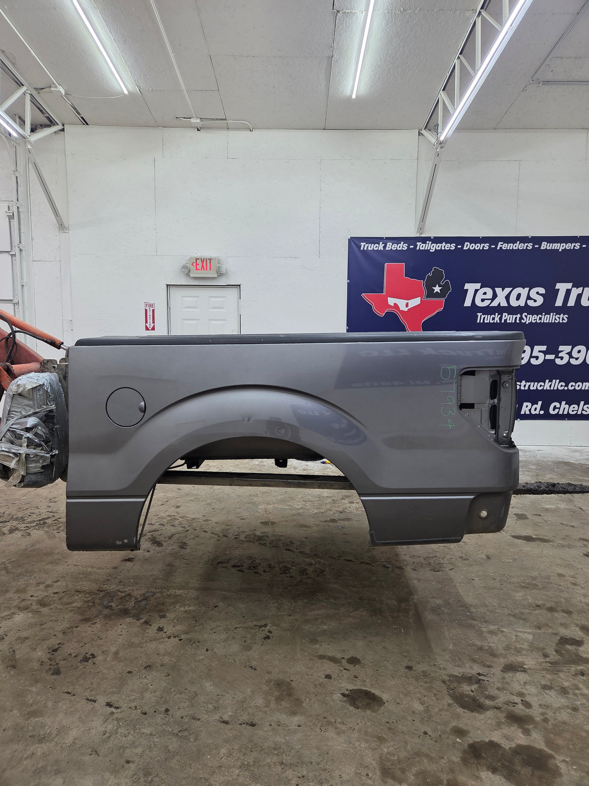 2009-2014 Ford F150 5' 6" Short Truck Bed