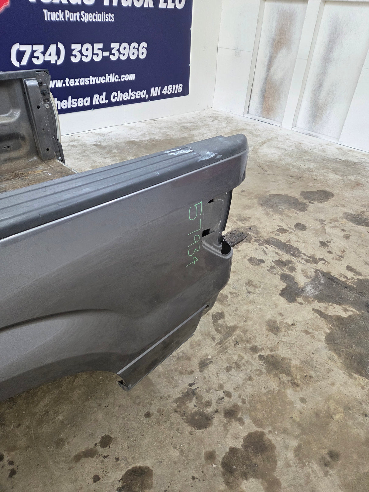 2009-2014 Ford F150 5' 6" Short Truck Bed