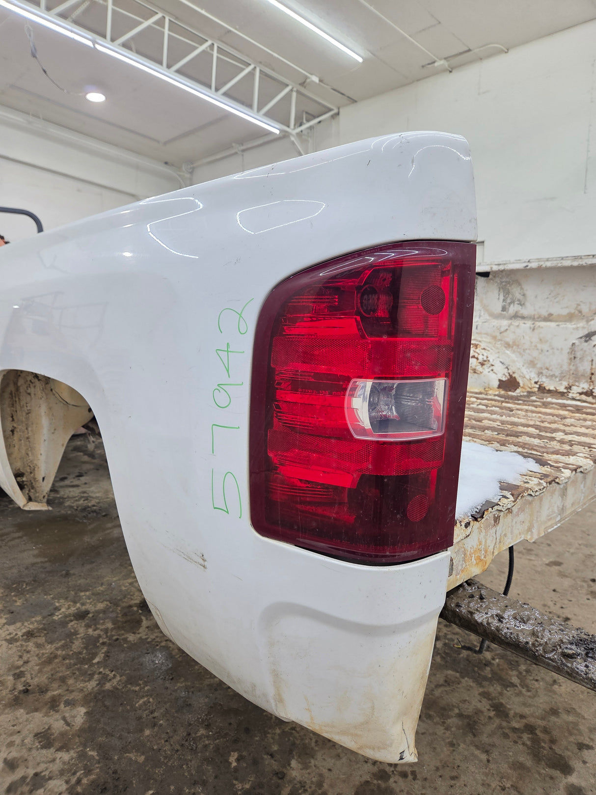 2007-2013 Chevrolet Silverado 1500 5' 8" Short Truck Bed