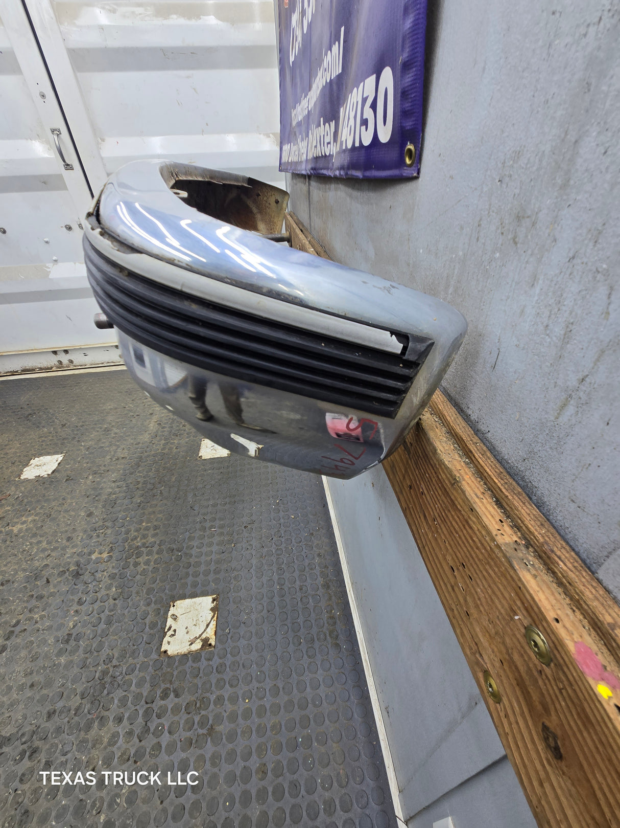 1988-1998 Chevrolet / GMC 1500 2500 3500 Front Bumper