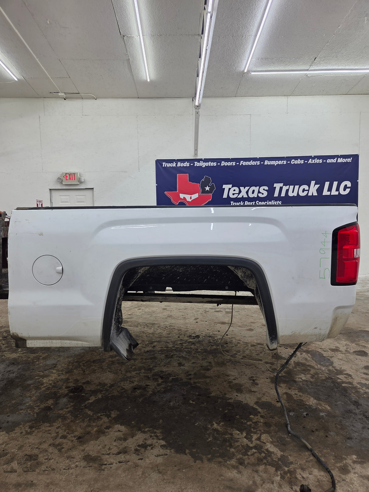 2014-2019 GMC Sierra 1500 2500 3500 HD 6' 6" Short Bed