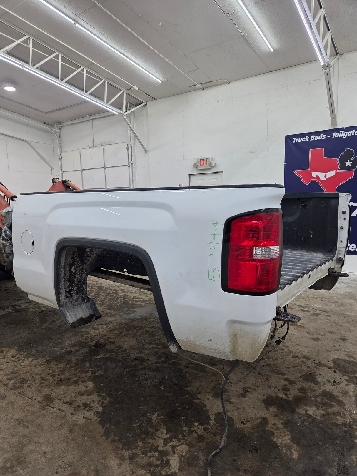 2014-2019 GMC Sierra 1500 2500 3500 HD 6' 6" Short Bed