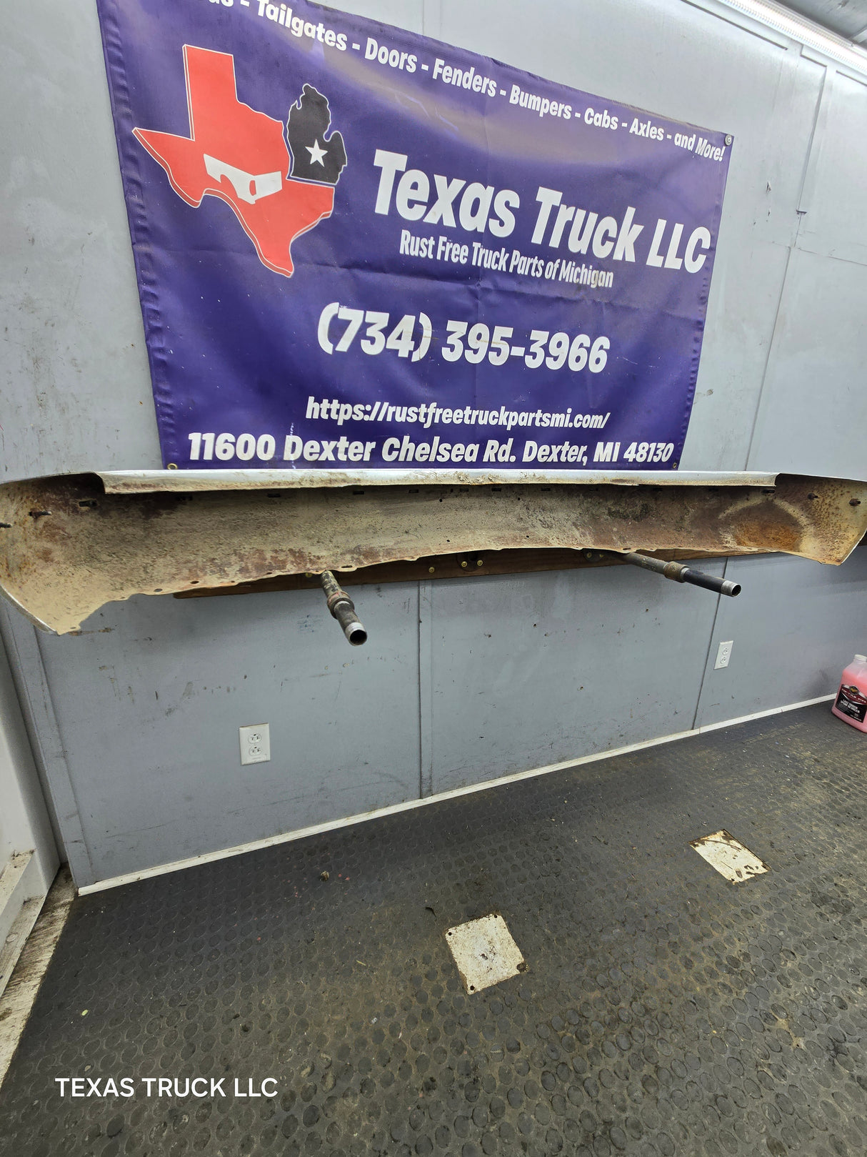1988-1998 Chevrolet / GMC 1500 2500 3500 Front Bumper