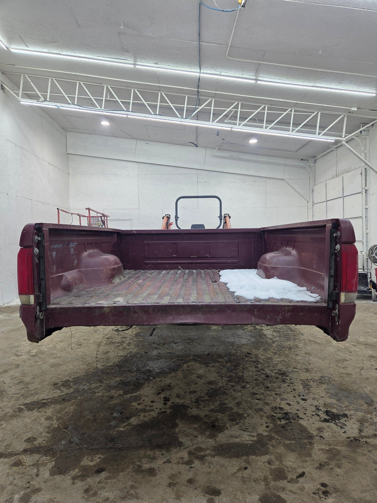 1987-1997 Ford F150 F250 F350 OBS 6' 9" Short Truck Bed