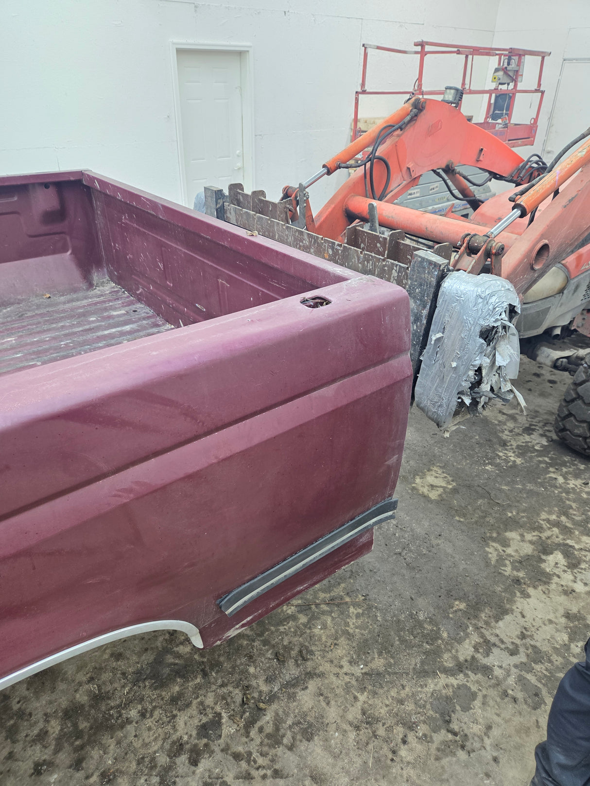 1987-1997 Ford F150 F250 F350 OBS 6' 9" Short Truck Bed