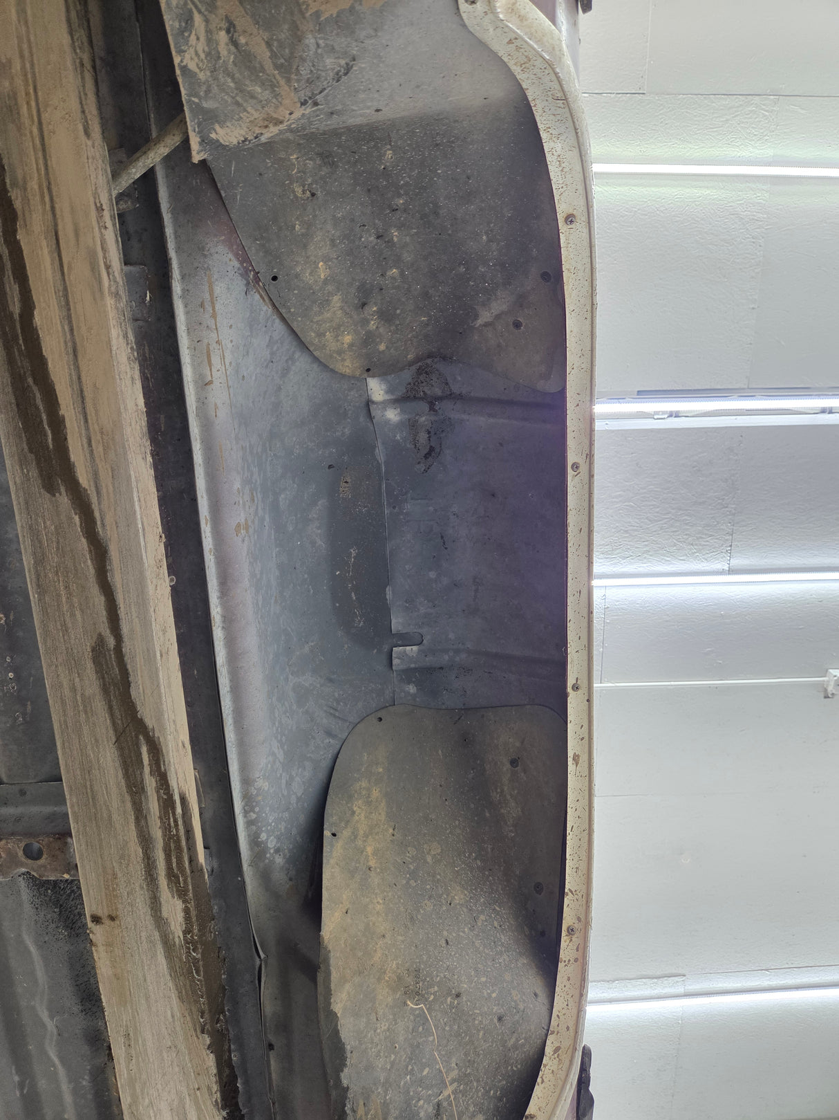 1987-1997 Ford F150 F250 F350 OBS 6' 9" Short Truck Bed