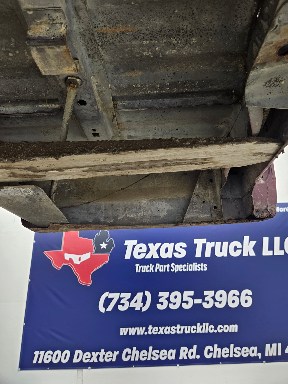 1987-1997 Ford F150 F250 F350 OBS 6' 9" Short Truck Bed