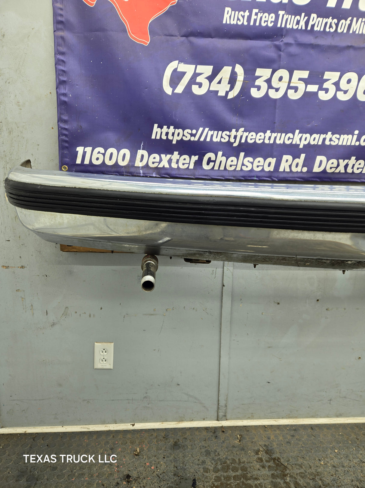 1988-1998 Chevrolet / GMC 1500 2500 3500 Front Bumper