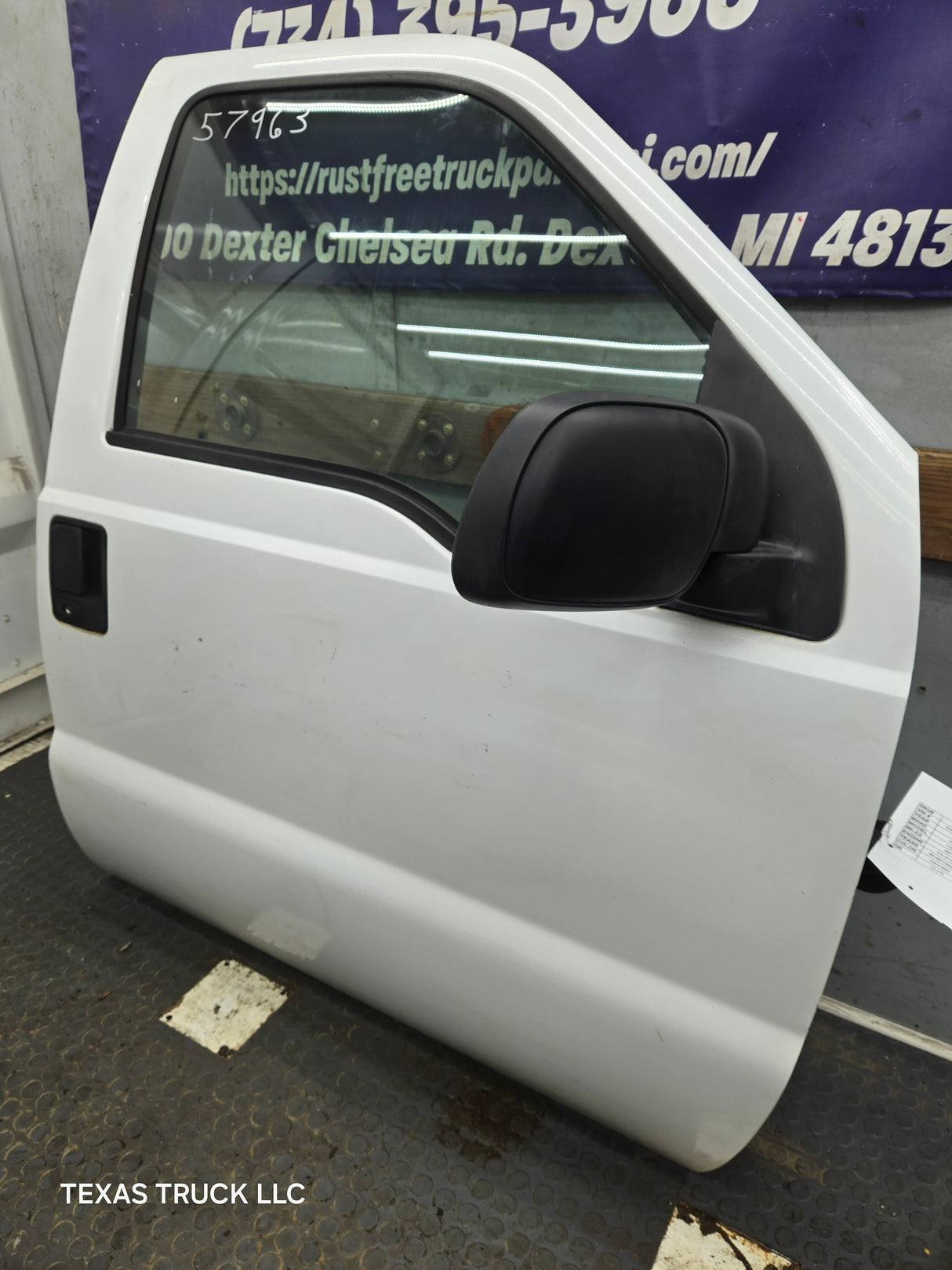 1999-2011 Ford Super Duty / Excursion Front Passenger RH Door F250 F350 F450 F550