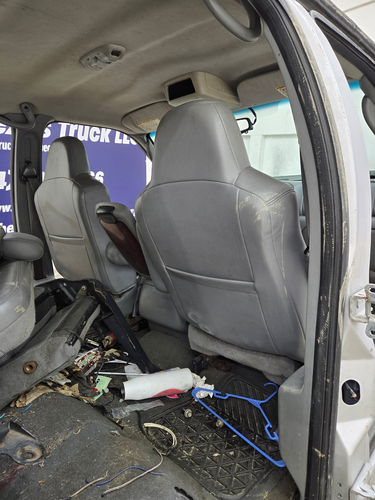 1999-2007 Ford Super Duty F250 F350 F450 F550 4 Door Crew Cab