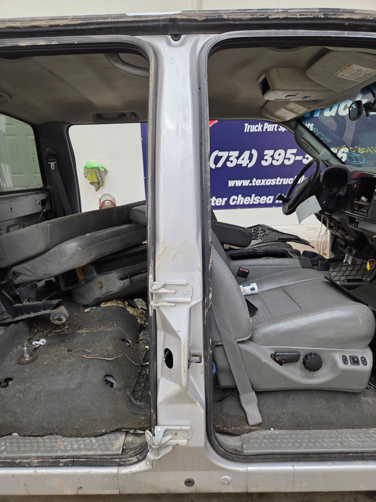 1999-2007 Ford Super Duty F250 F350 F450 F550 4 Door Crew Cab