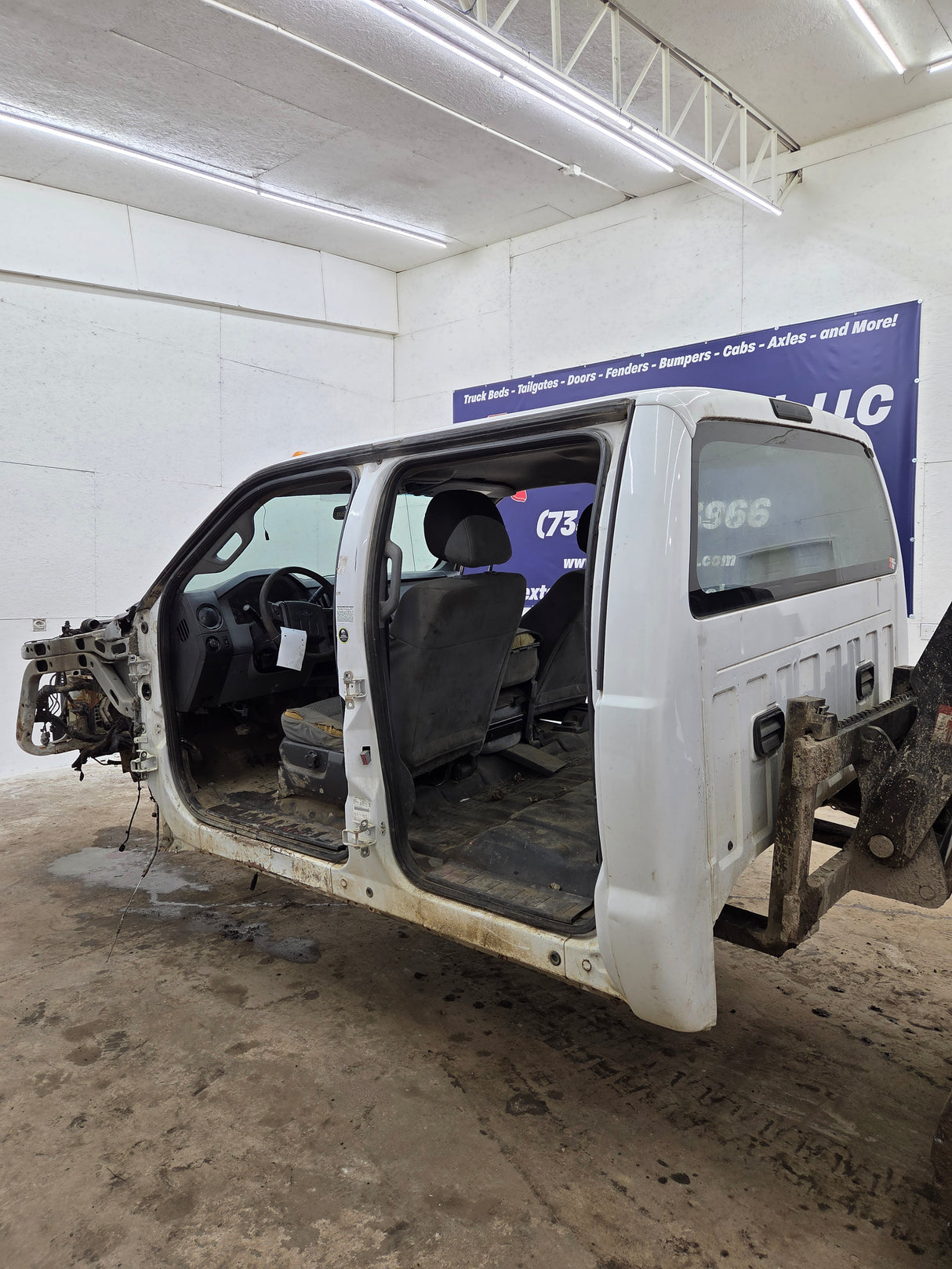2011-2016 Ford Super Duty 4 door Crew Cab F250 F350 F450 F550 6.7L Power Stroke