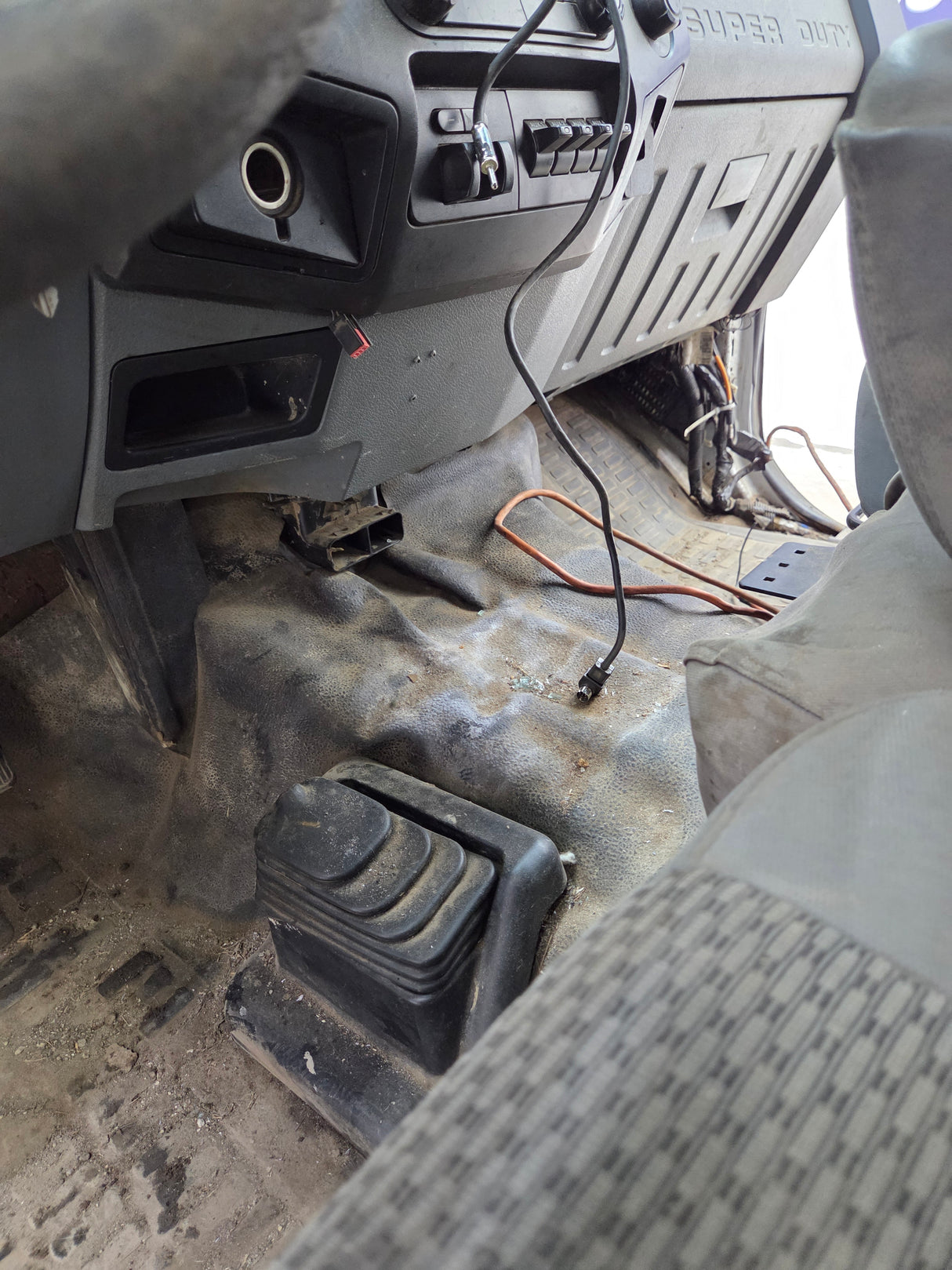 2011-2016 Ford Super Duty 4 door Crew Cab F250 F350 F450 F550 6.7L Power Stroke