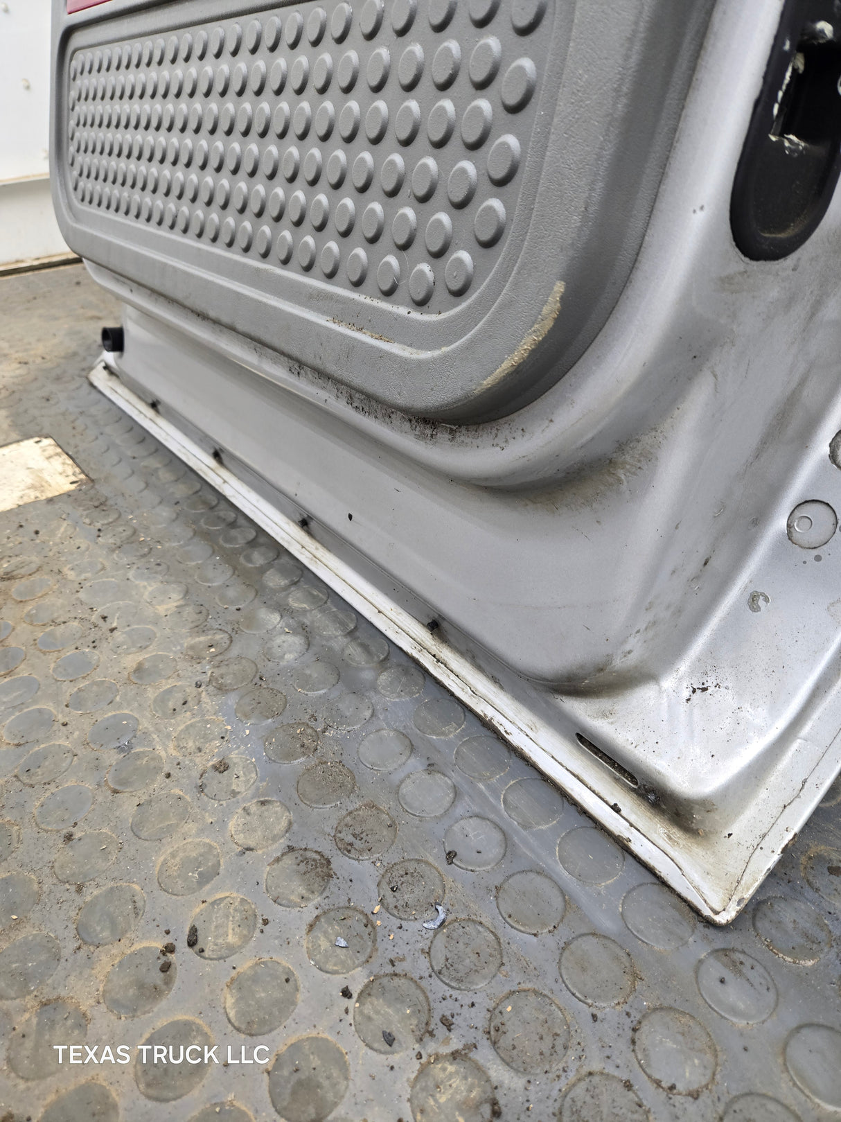 1999-2011 Ford Super Duty LH Driver Side Rear Crew Cab Door F250 F350 F450 F550