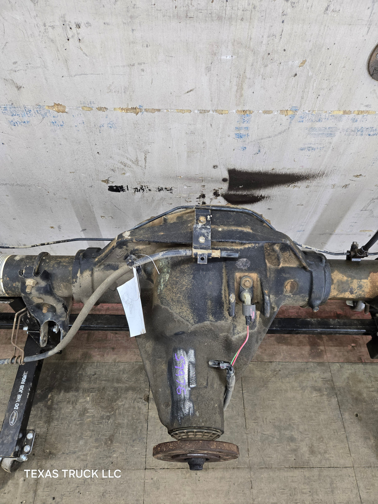 2005-2007 Ford Super Duty F250 F350 SRW Rear Axle 3.73 Gear Ratio 260k Miles