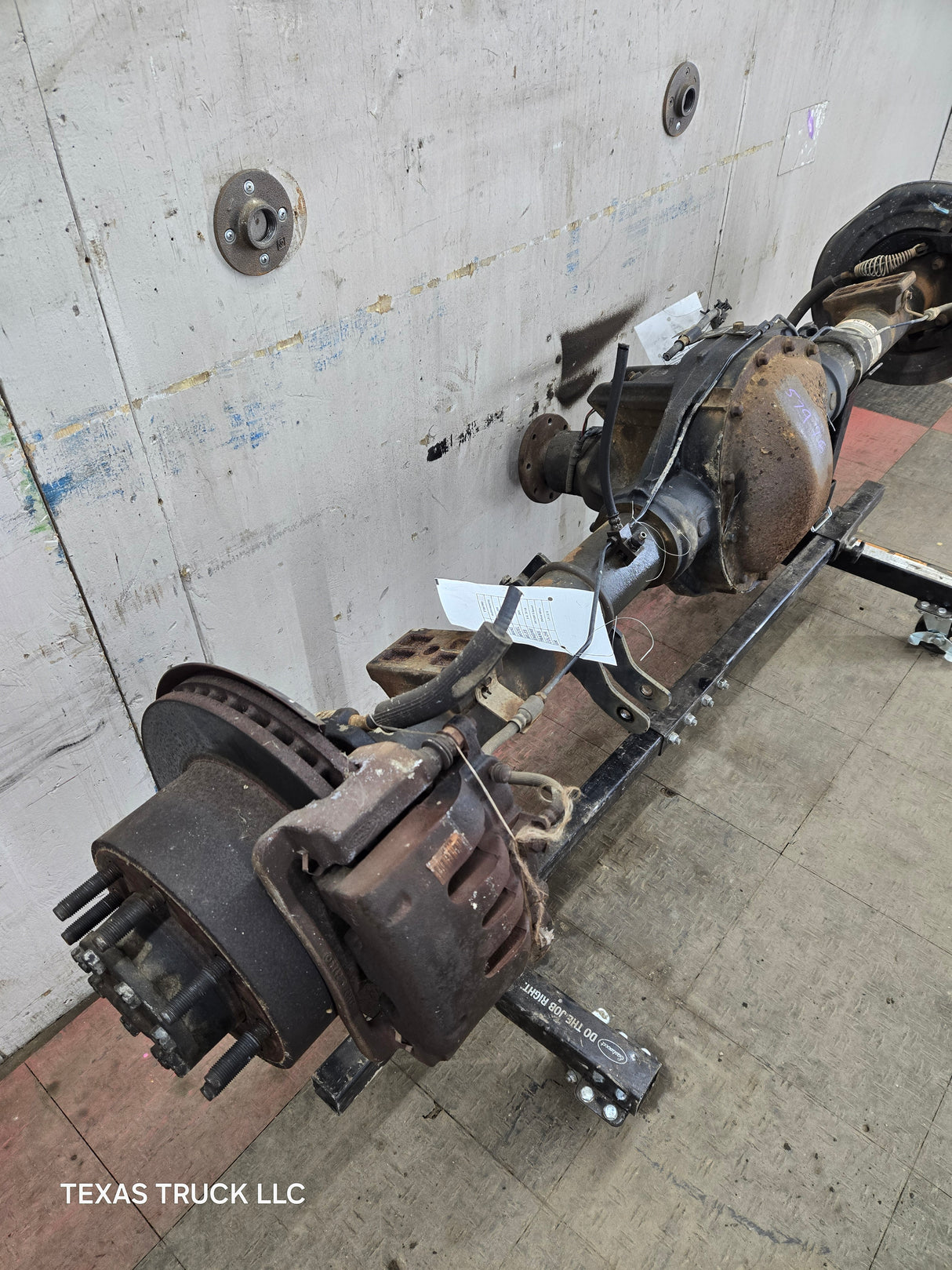 2005-2007 Ford Super Duty F250 F350 SRW Rear Axle 3.73 Gear Ratio 260k Miles