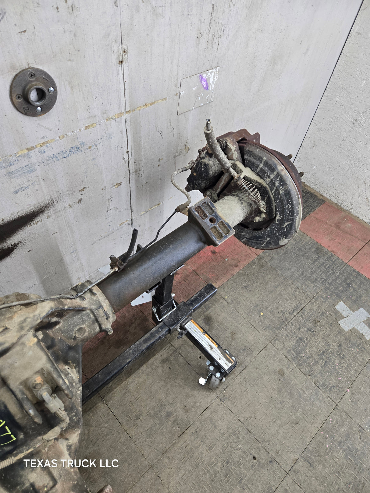 2008-2010 Ford Super Duty F250 F350 SRW Rear Axle 4.10 Gear Ratio