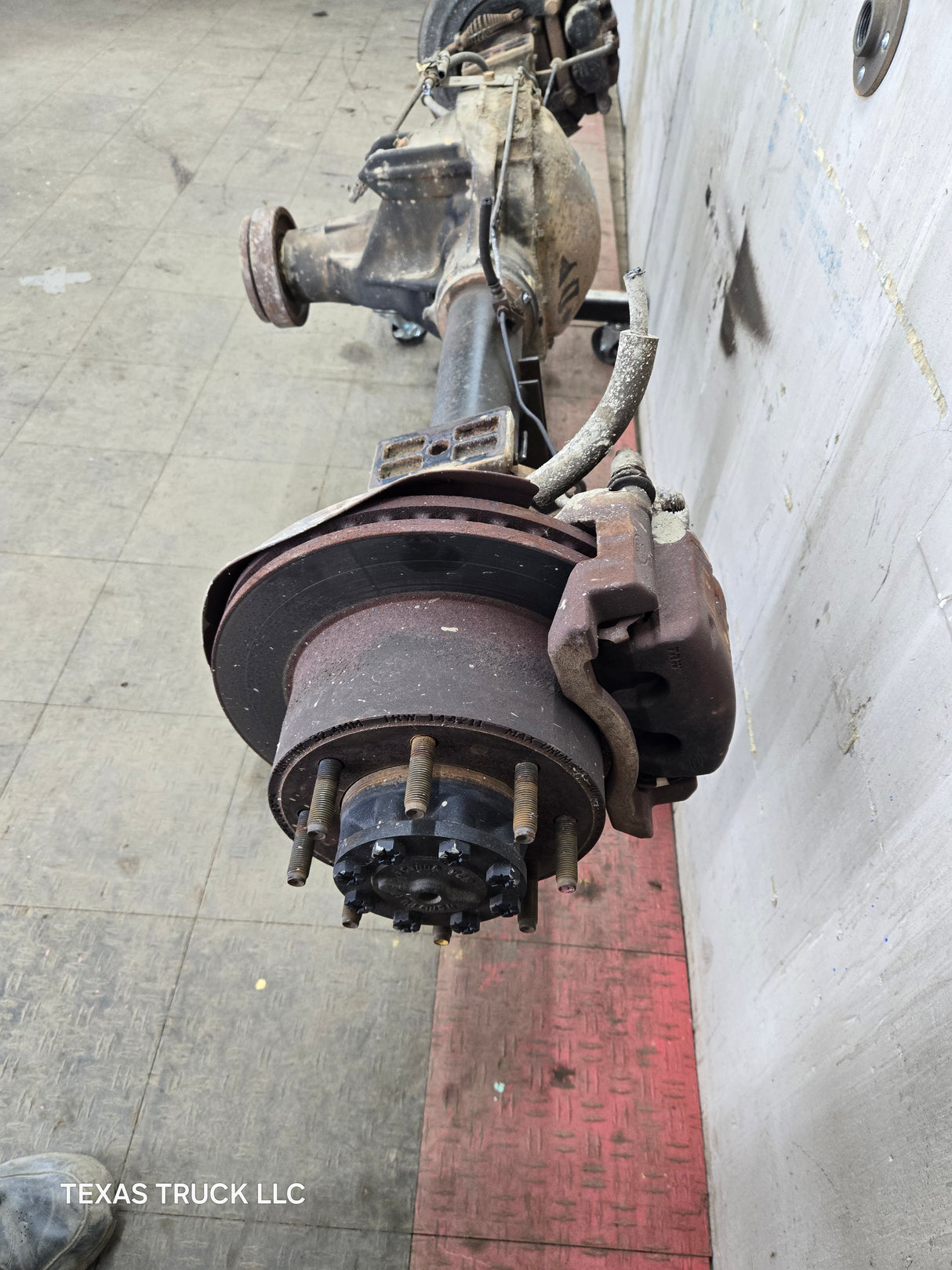 2008-2010 Ford Super Duty F250 F350 SRW Rear Axle 4.10 Gear Ratio