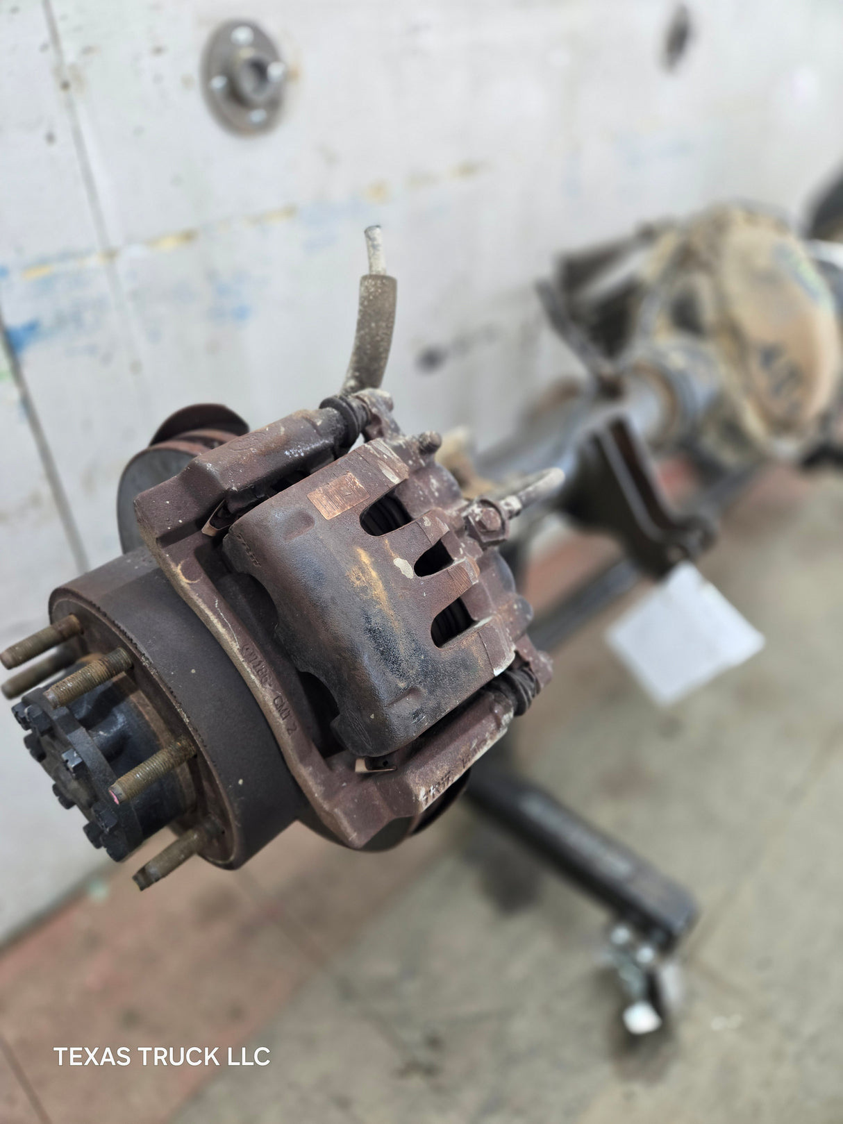 2008-2010 Ford Super Duty F250 F350 SRW Rear Axle 4.10 Gear Ratio