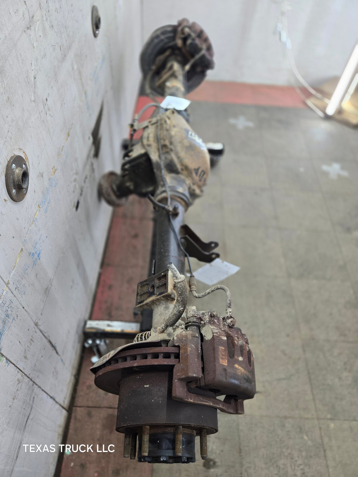 2008-2010 Ford Super Duty F250 F350 SRW Rear Axle 4.10 Gear Ratio