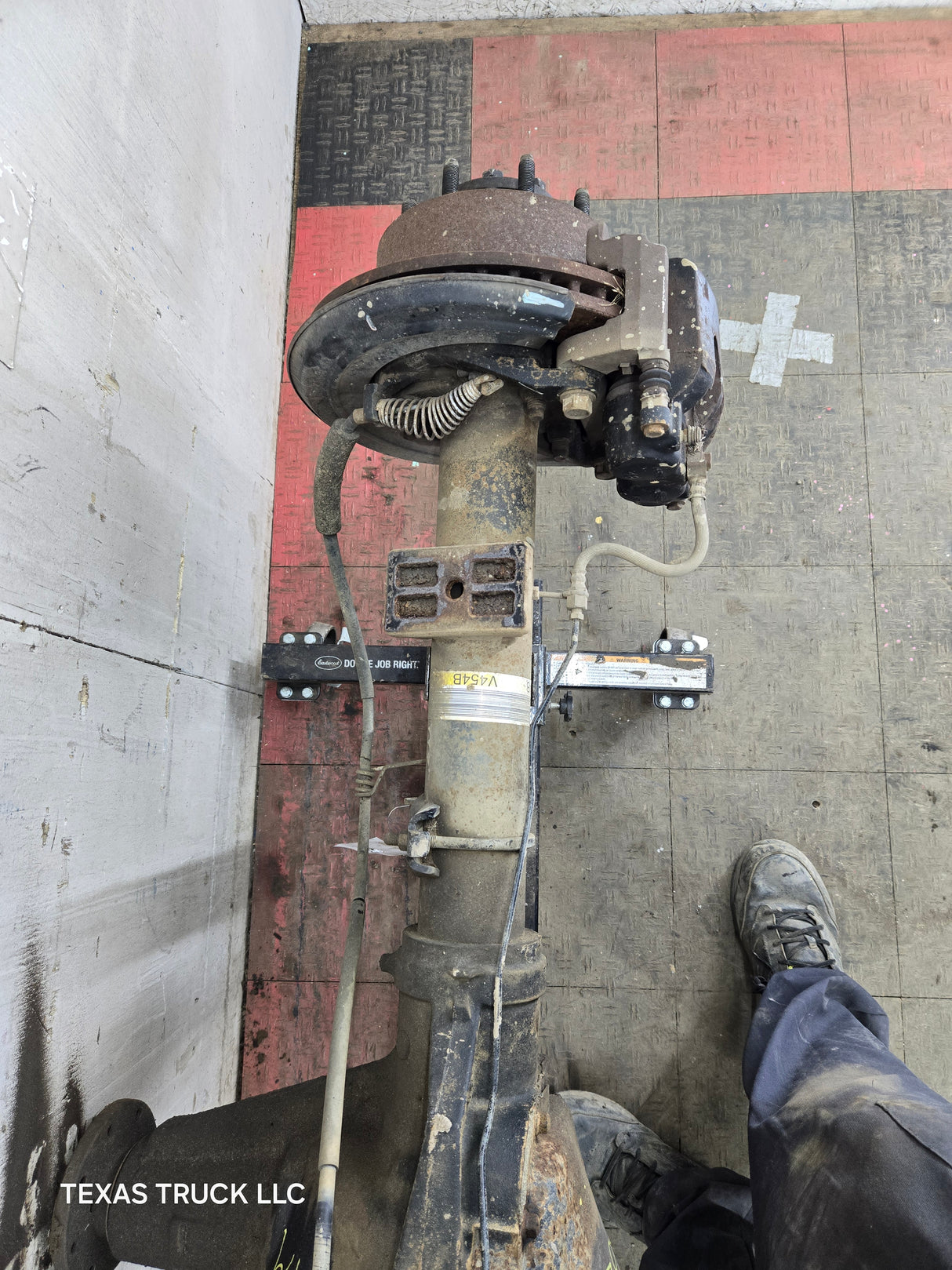 2005-2007 Ford Super Duty F250 F350 SRW Rear Axle 3.73 Gear Ratio 213k Miles