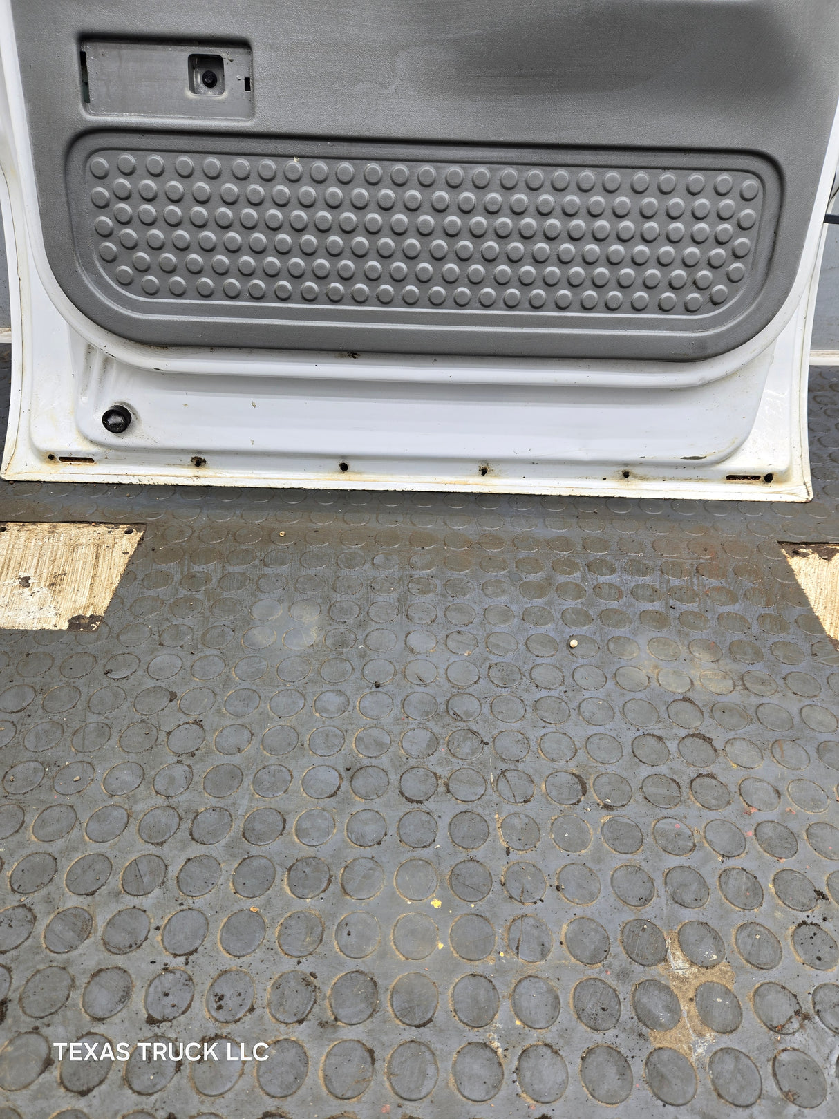 1999-2011 Ford Super Duty LH Driver Side Rear Crew Cab Door F250 F350 F450 F550