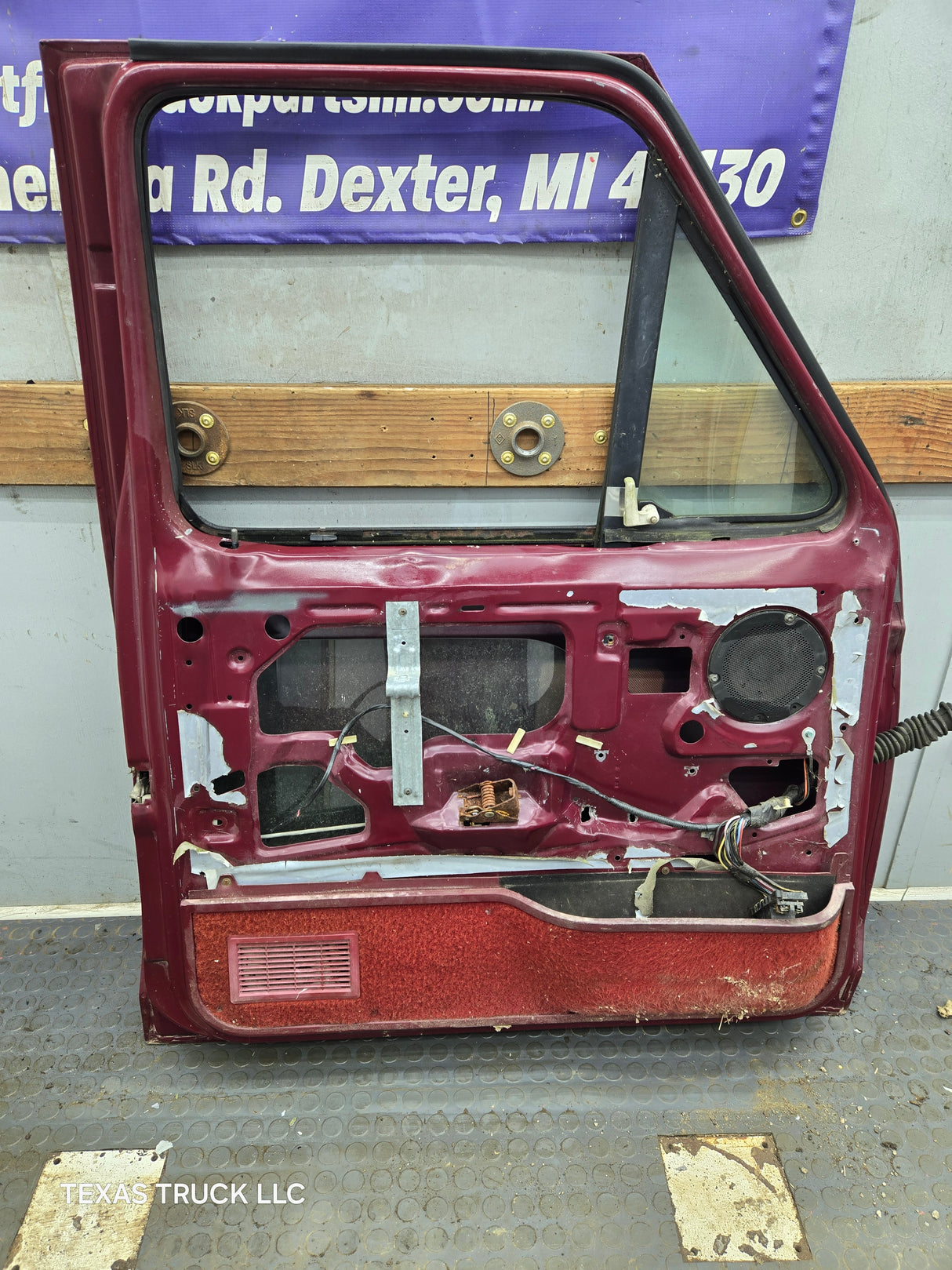 1980-1991 Ford F Series F250 F350 F450 F550 LH Driver Side Front Door