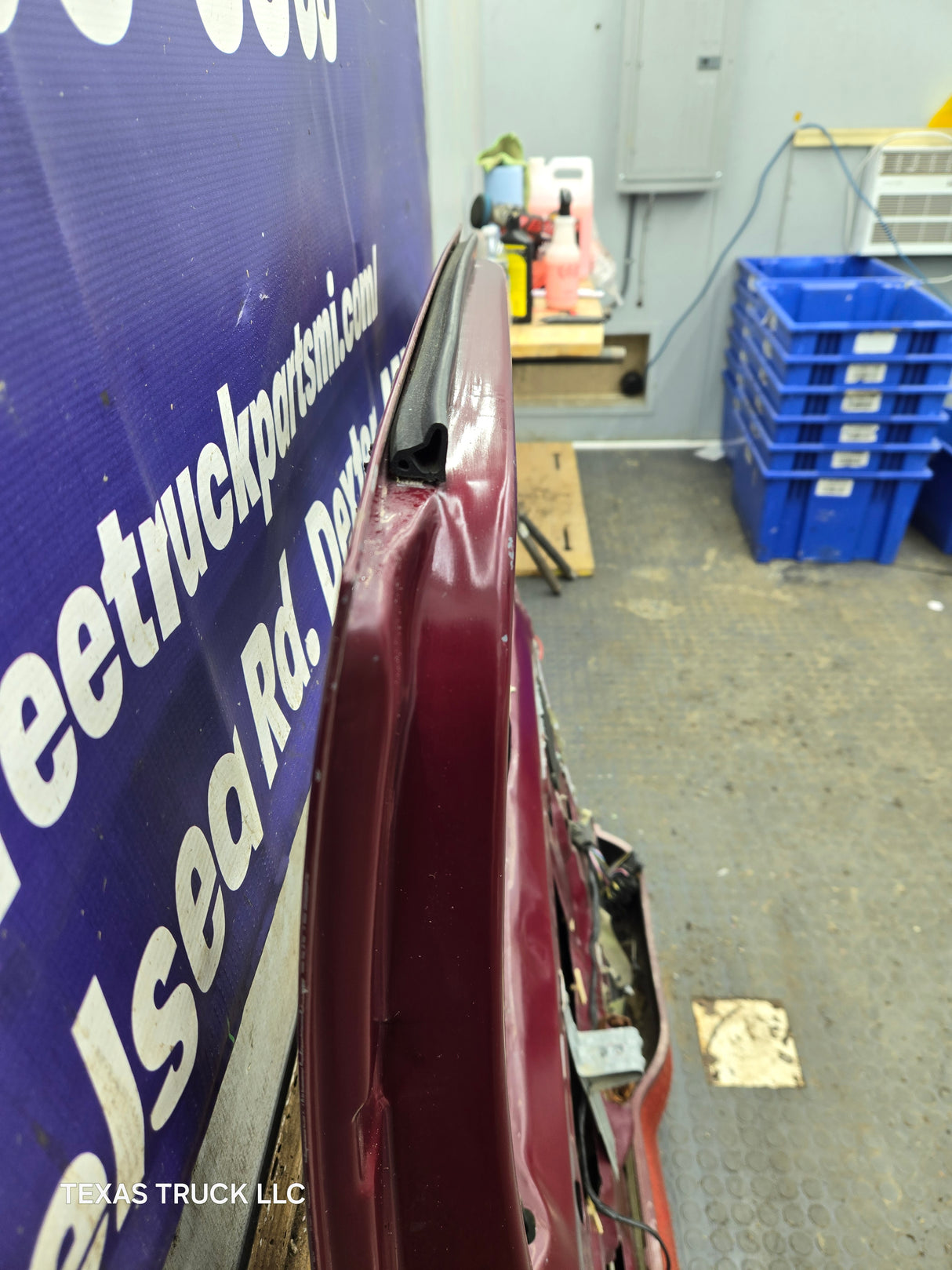 1980-1991 Ford F Series F250 F350 F450 F550 LH Driver Side Front Door