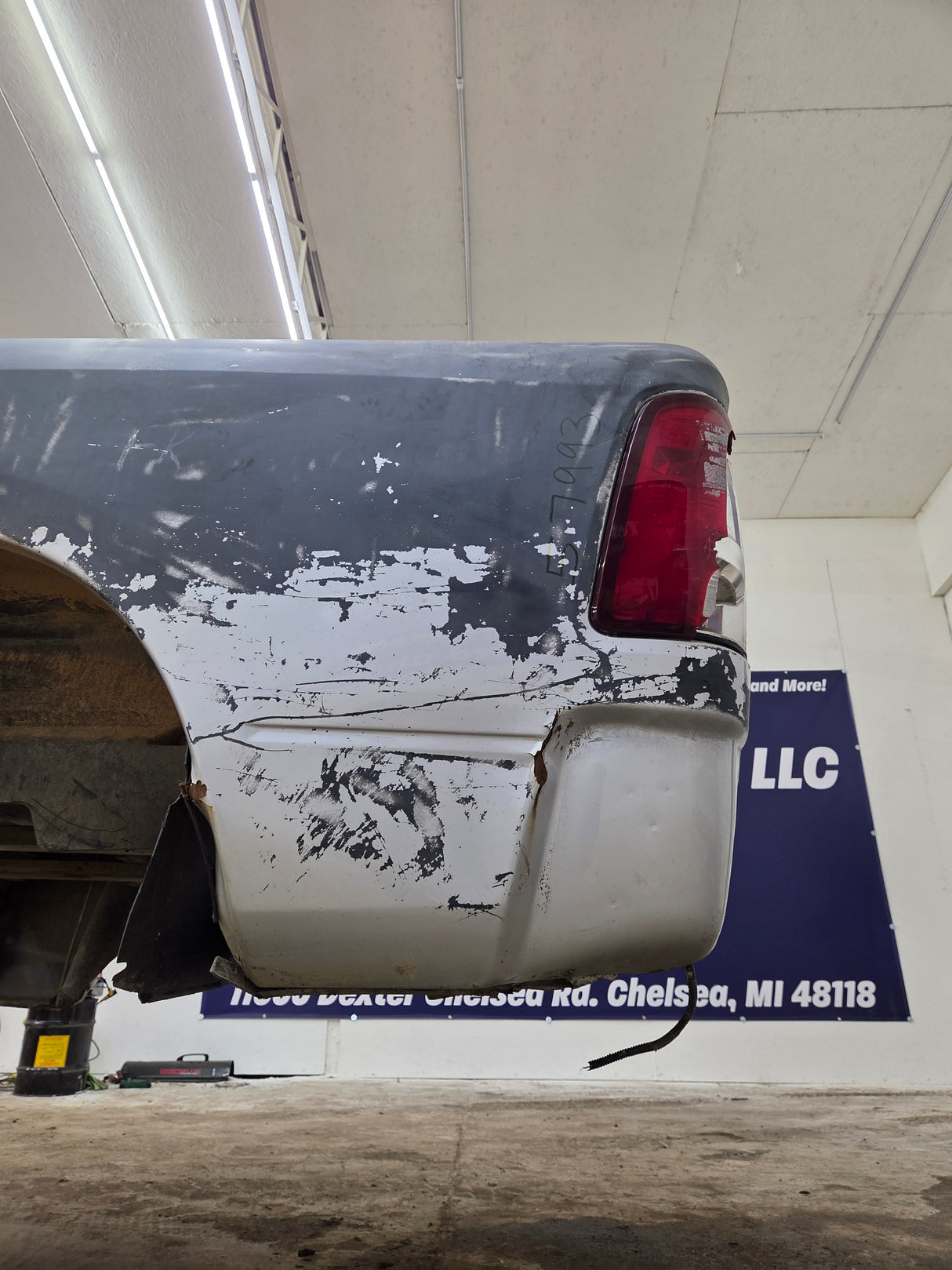 2009-2018 Dodge Ram 4th Gen 1500 2500 3500 6' 4" Short Truck Bed