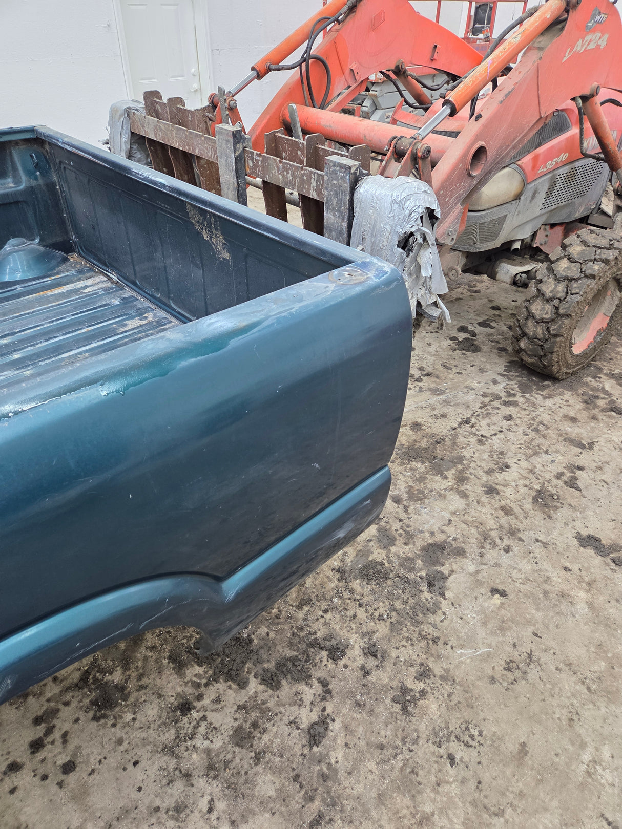 1994-2004 Chevrolet S10 GMC Sonoma 6' Short Truck Bed