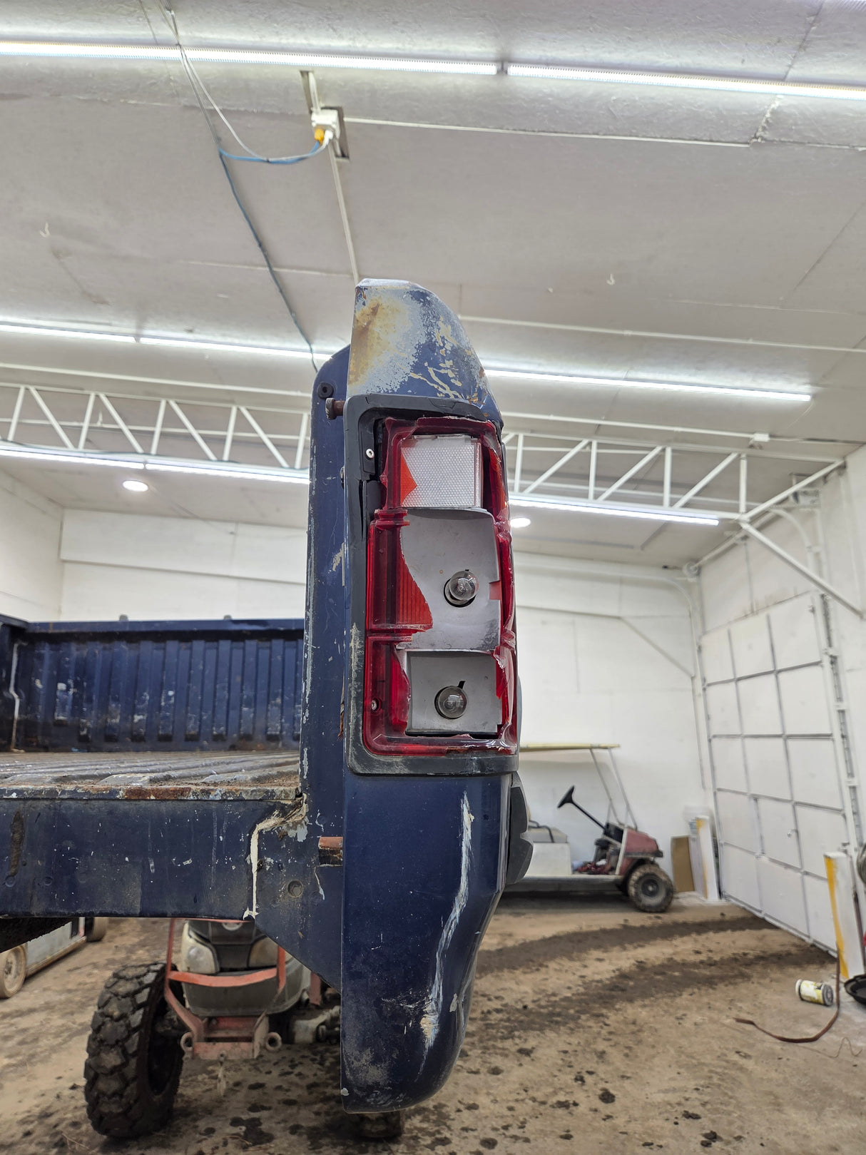 1994-1996 Dodge Dakota 2nd Gen 6' 6" Short Truck Bed