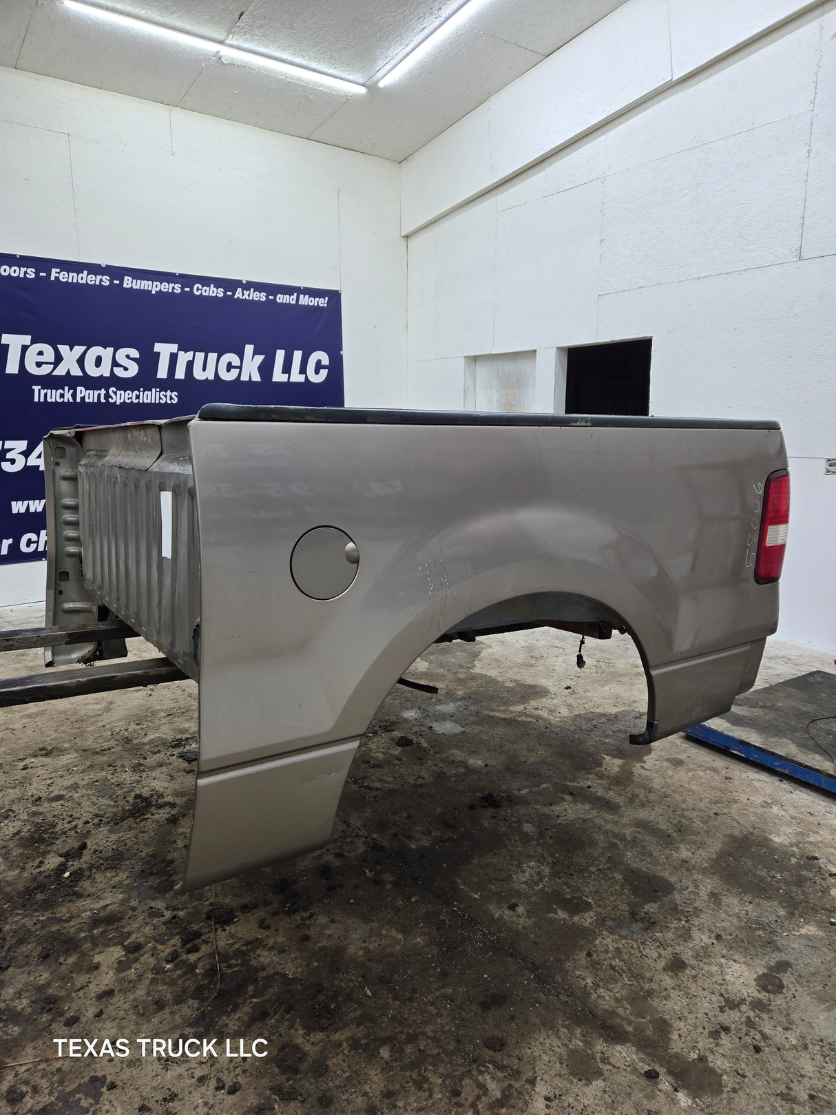 2004-2008 Ford F150 5' 6" Short Truck Bed