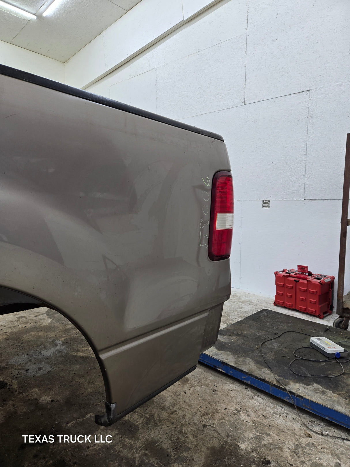 2004-2008 Ford F150 5' 6" Short Truck Bed