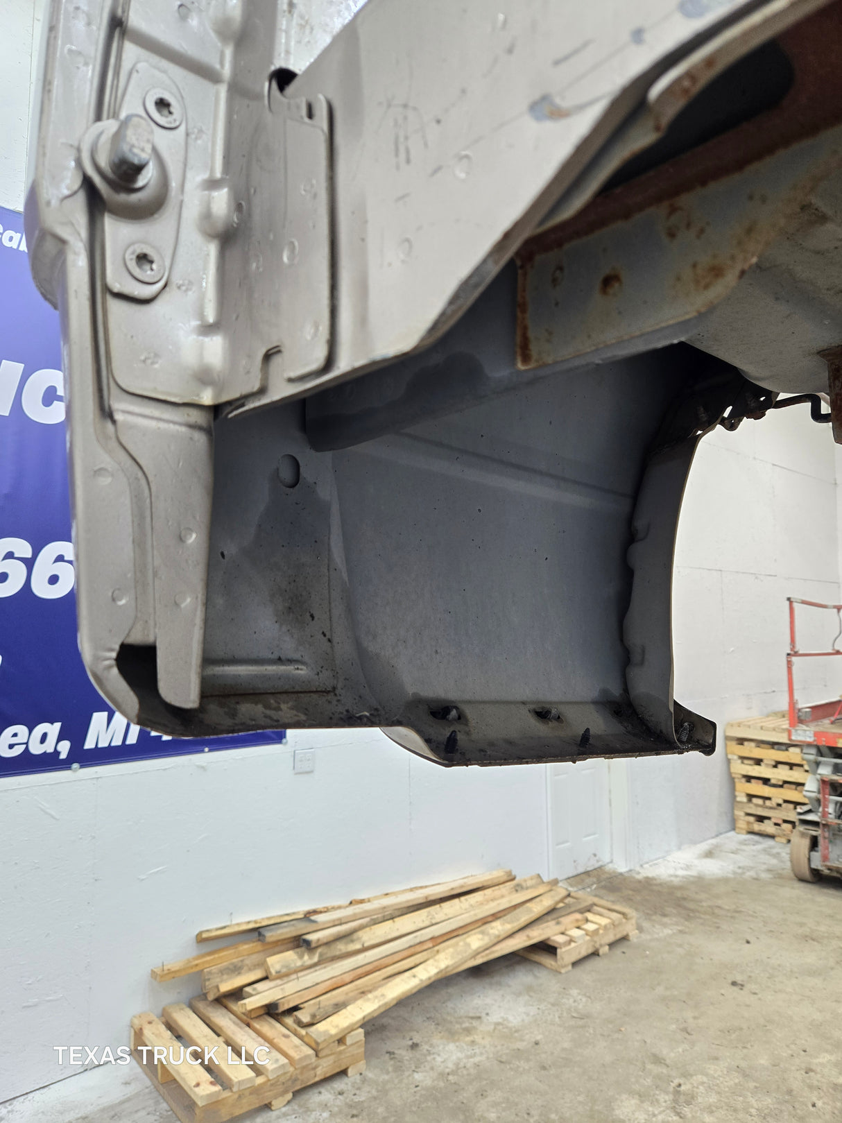2004-2008 Ford F150 5' 6" Short Truck Bed
