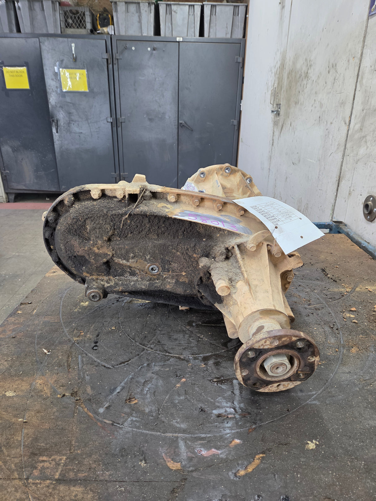 2011-2016 6.2L 6.7L PSD Transfer Case Flange Yoke Manual Floor Shift Ford F250 F350 F450 F550 Super Duty