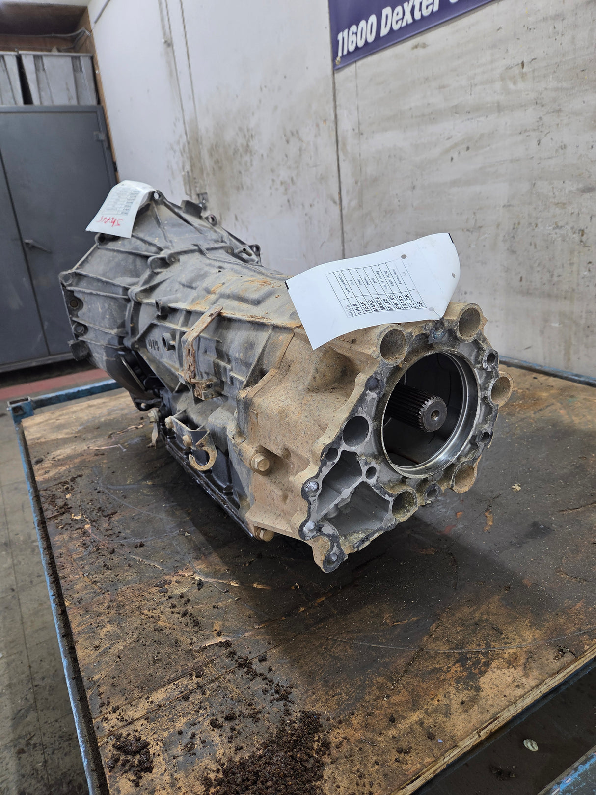2012 Chevrolet GMC 6.0L 6L-90 4wd AUTOMATIC TRANSMISSION 2500HD 3500HD